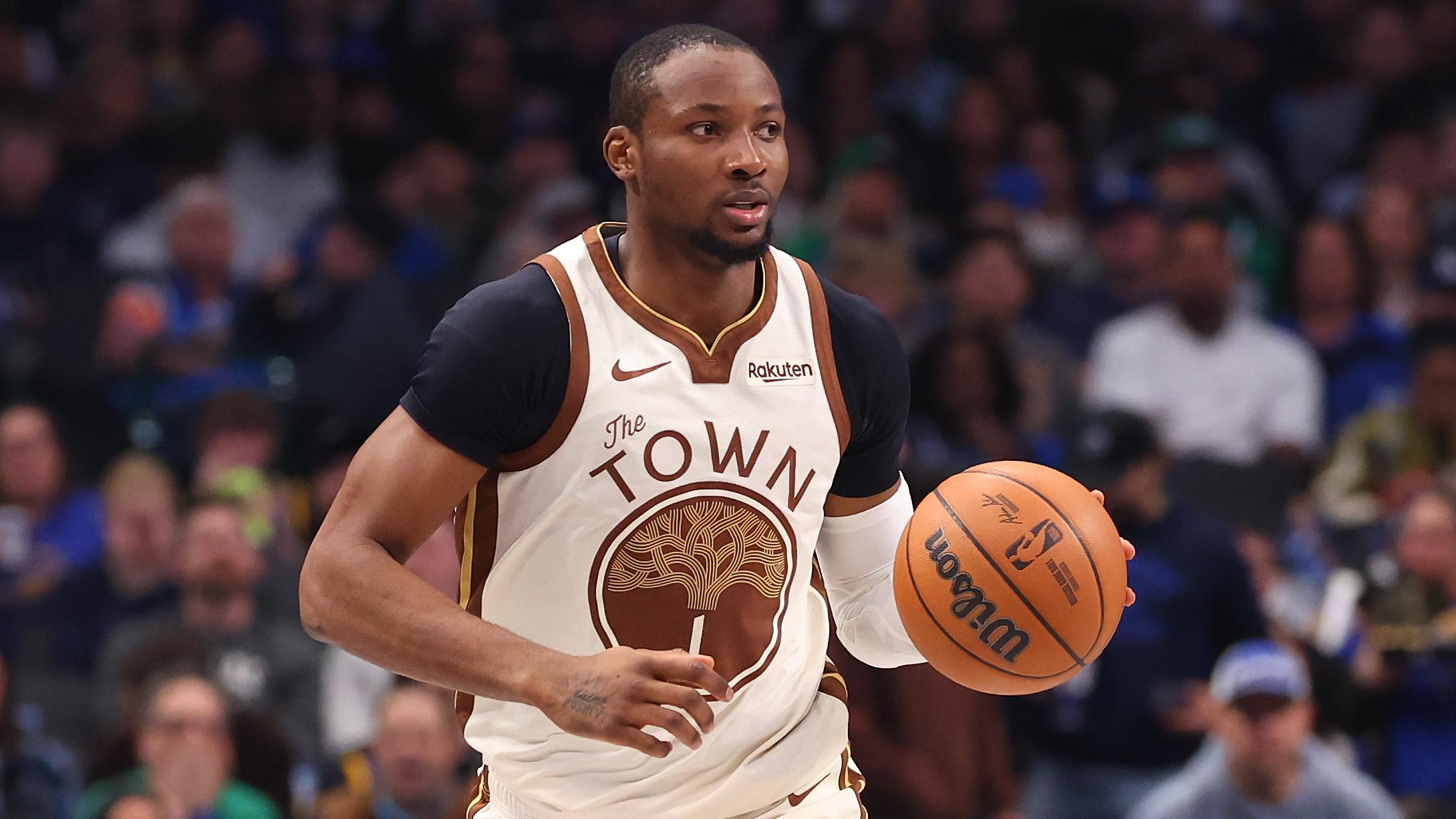 Golden State Warriors v Dallas Mavericks
