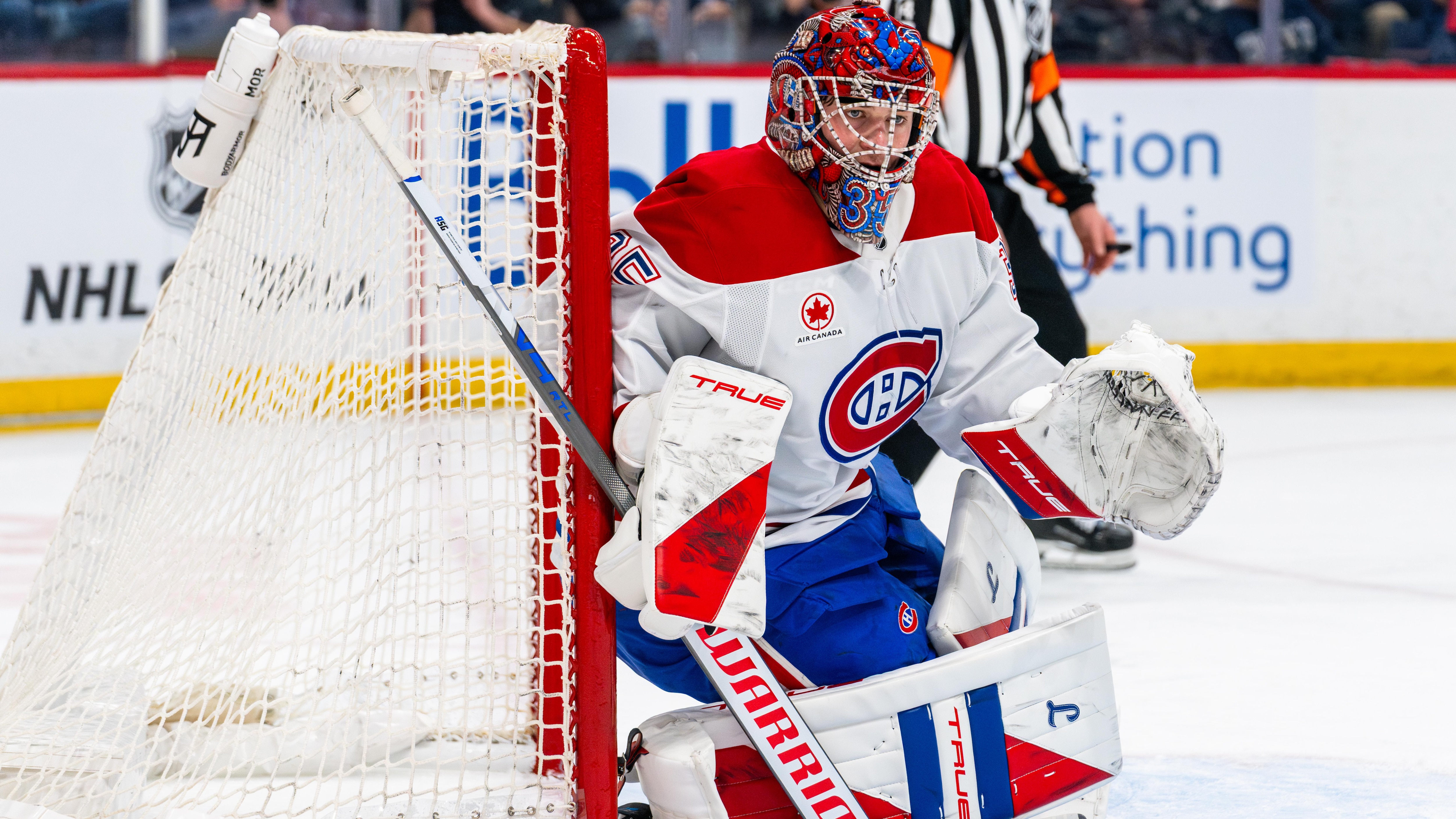 Montreal Canadiens v Winnipeg Jets