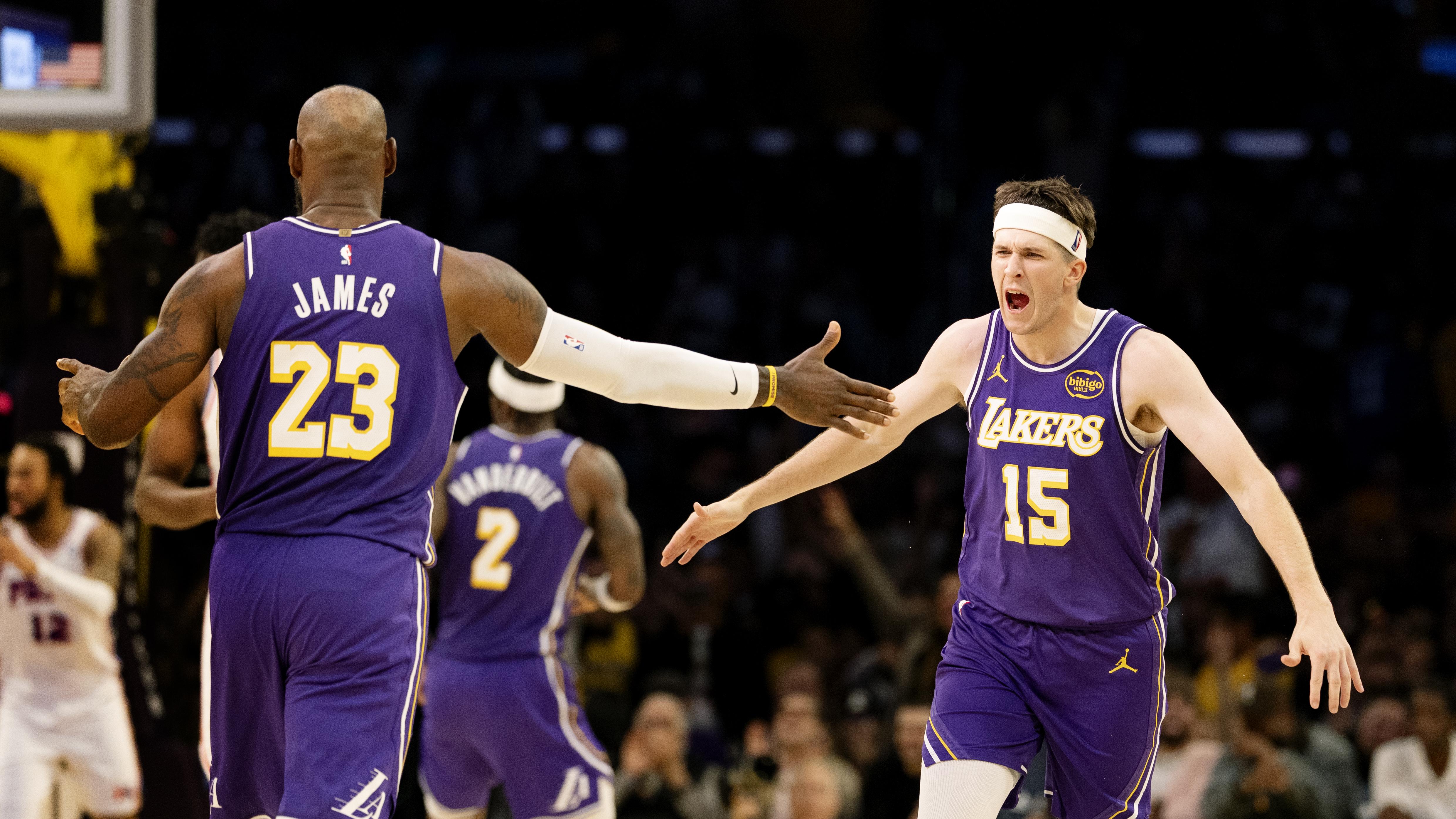 Lakers vs 76ers in Los Angeles, CA