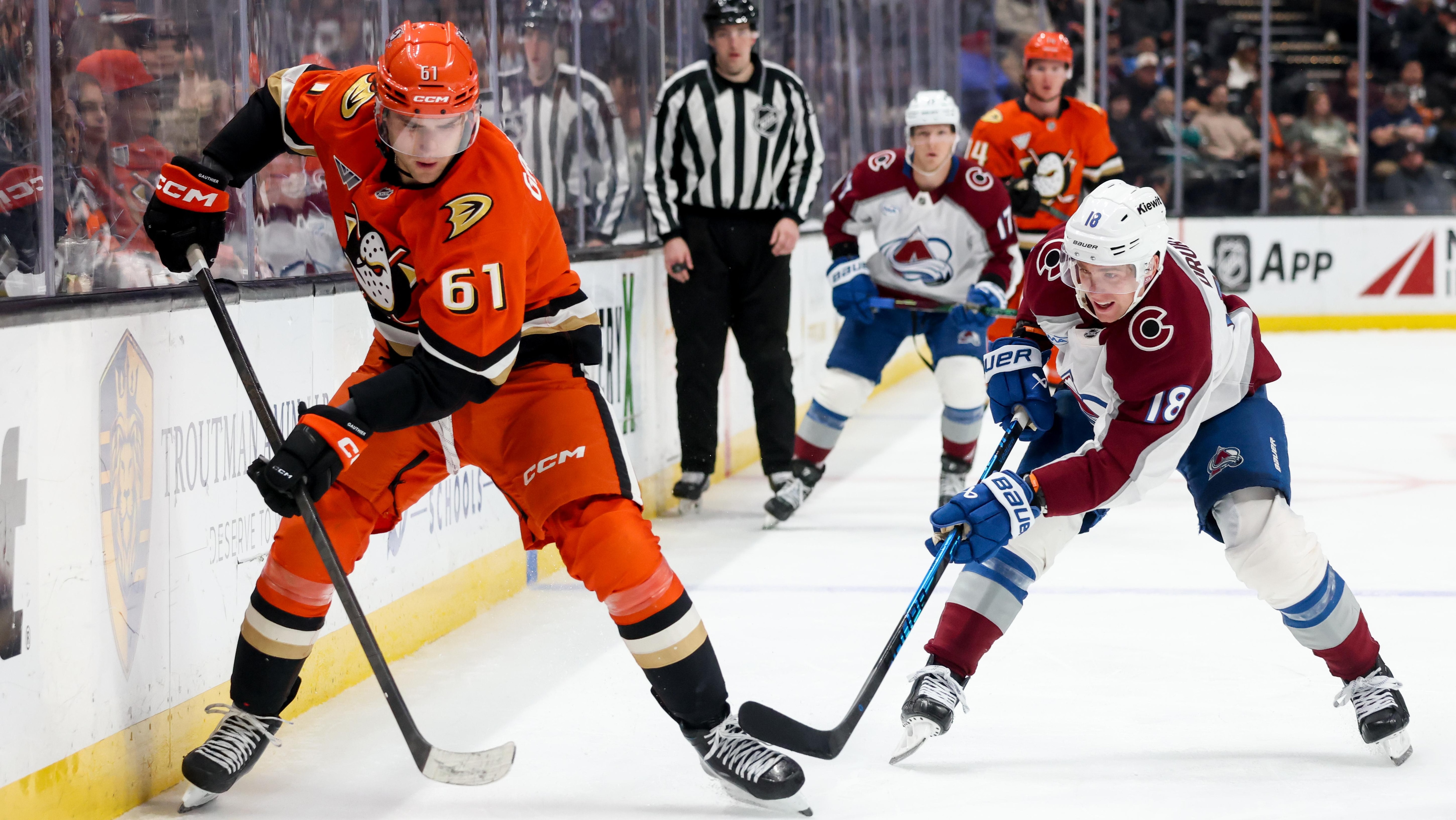 Colorado Avalanche v Anaheim Ducks