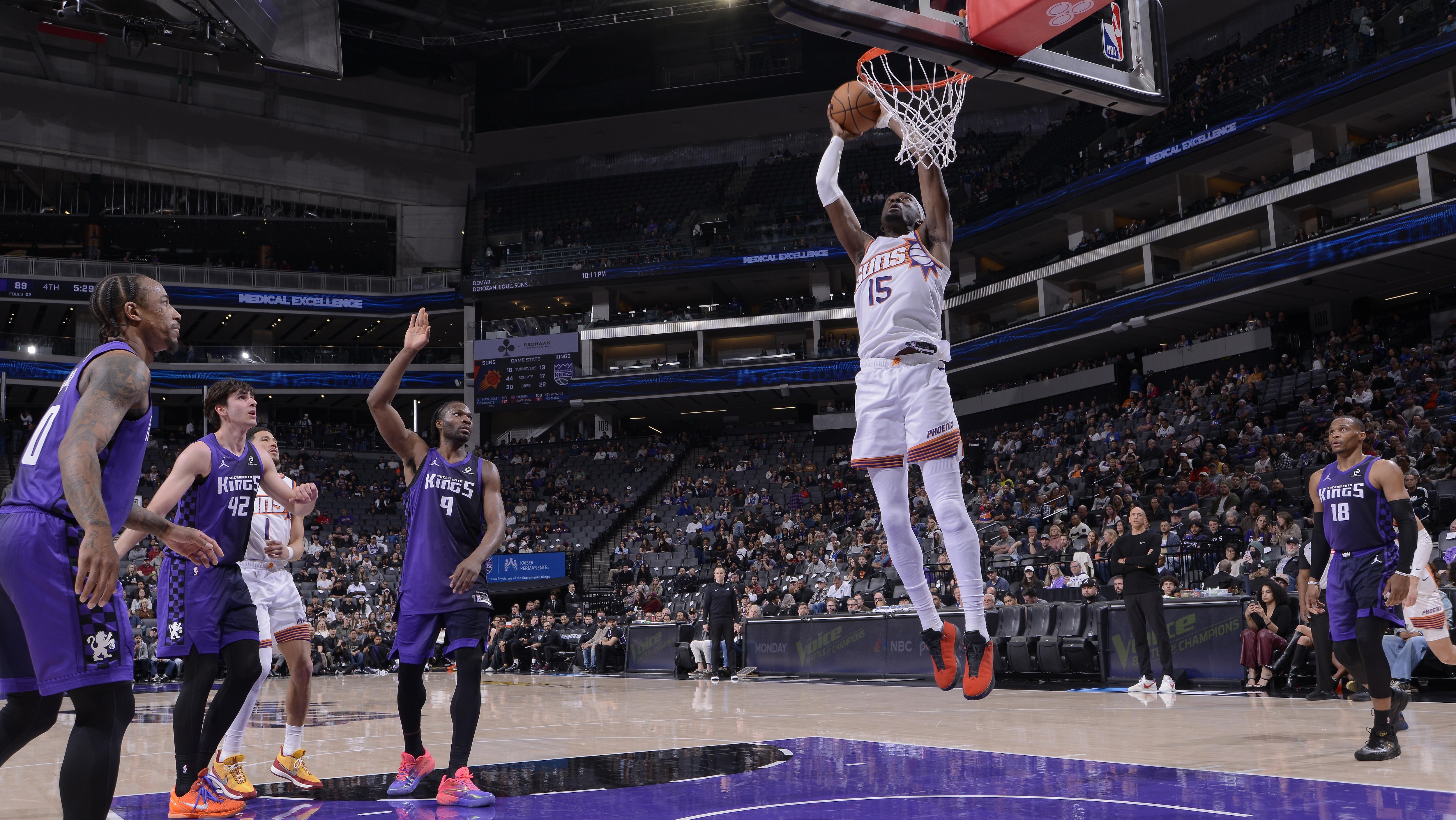 Phoenix Suns v Sacramento Kings
