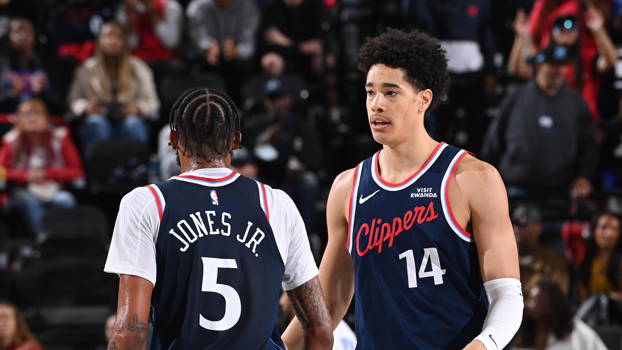 Indiana Pacers v Los Angeles Clippers Indiana Pacers v Los Angeles Clippers