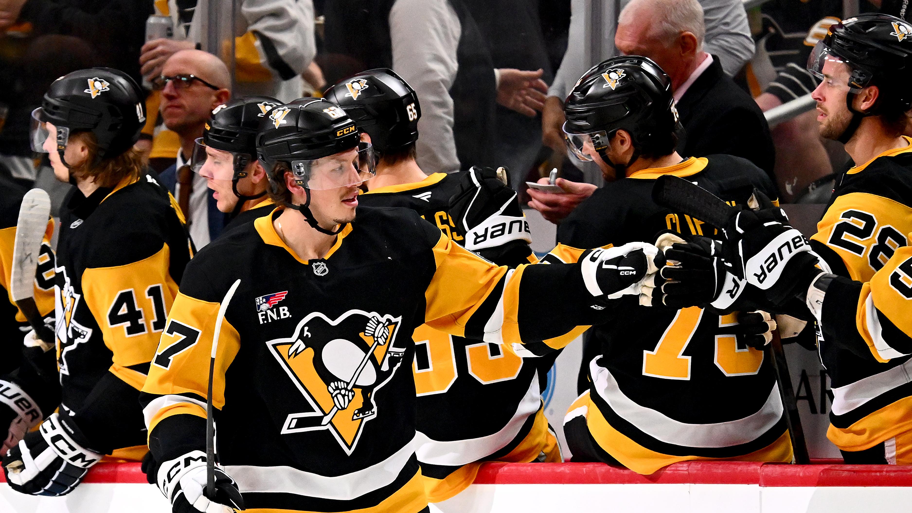 Philadelphia Flyers v Pittsburgh Penguins