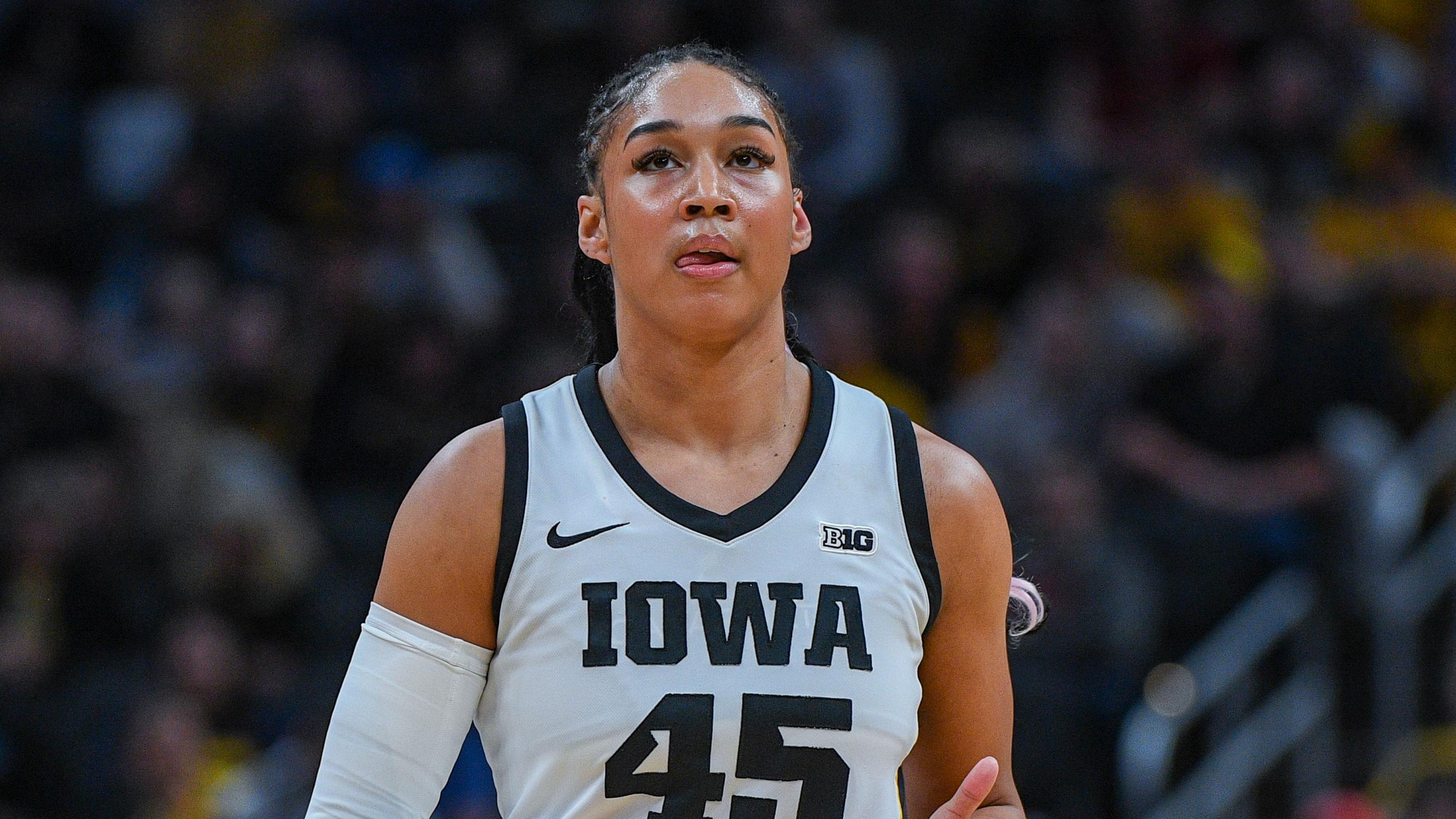 Iowa v Illinois
