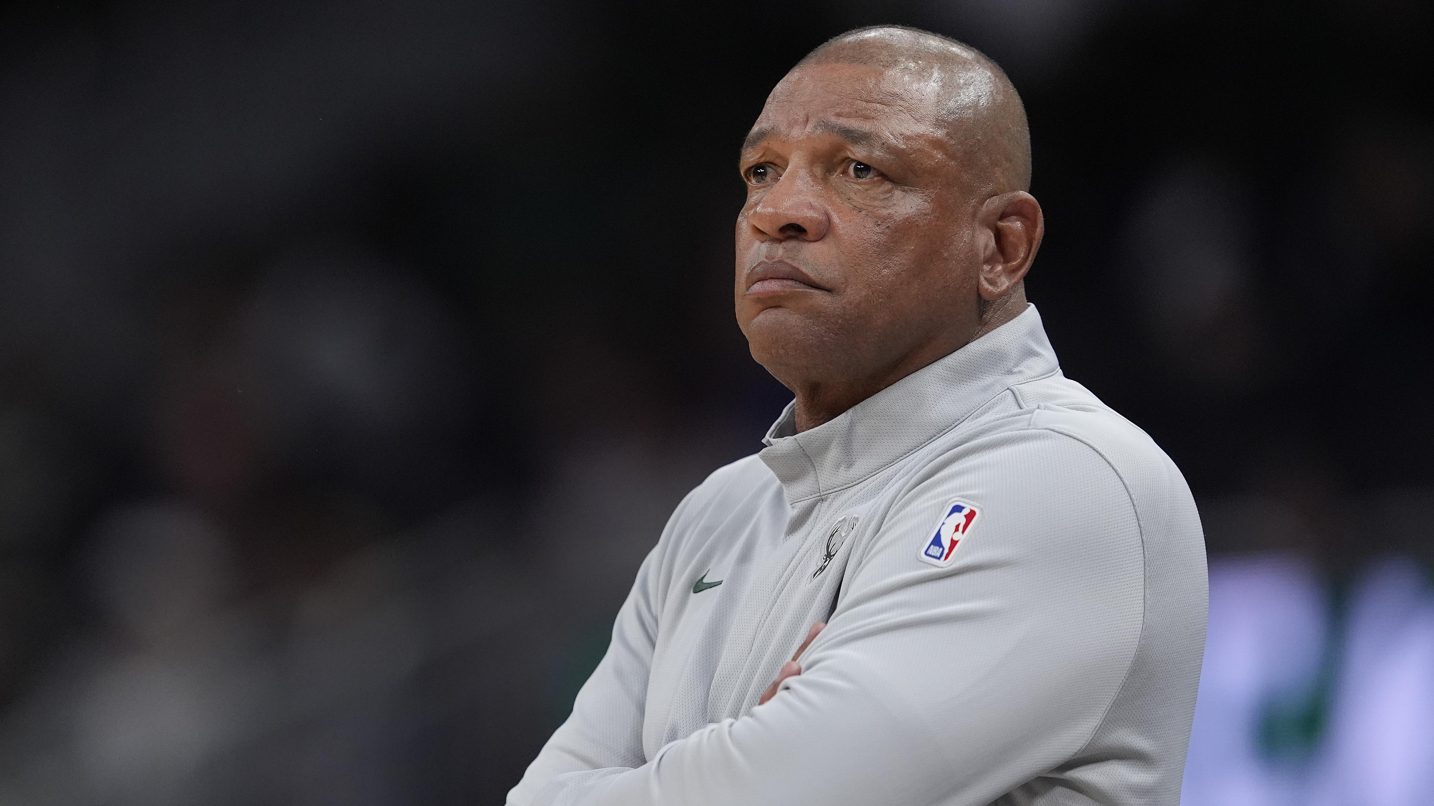 Cleveland Cavaliers v Milwaukee Bucks