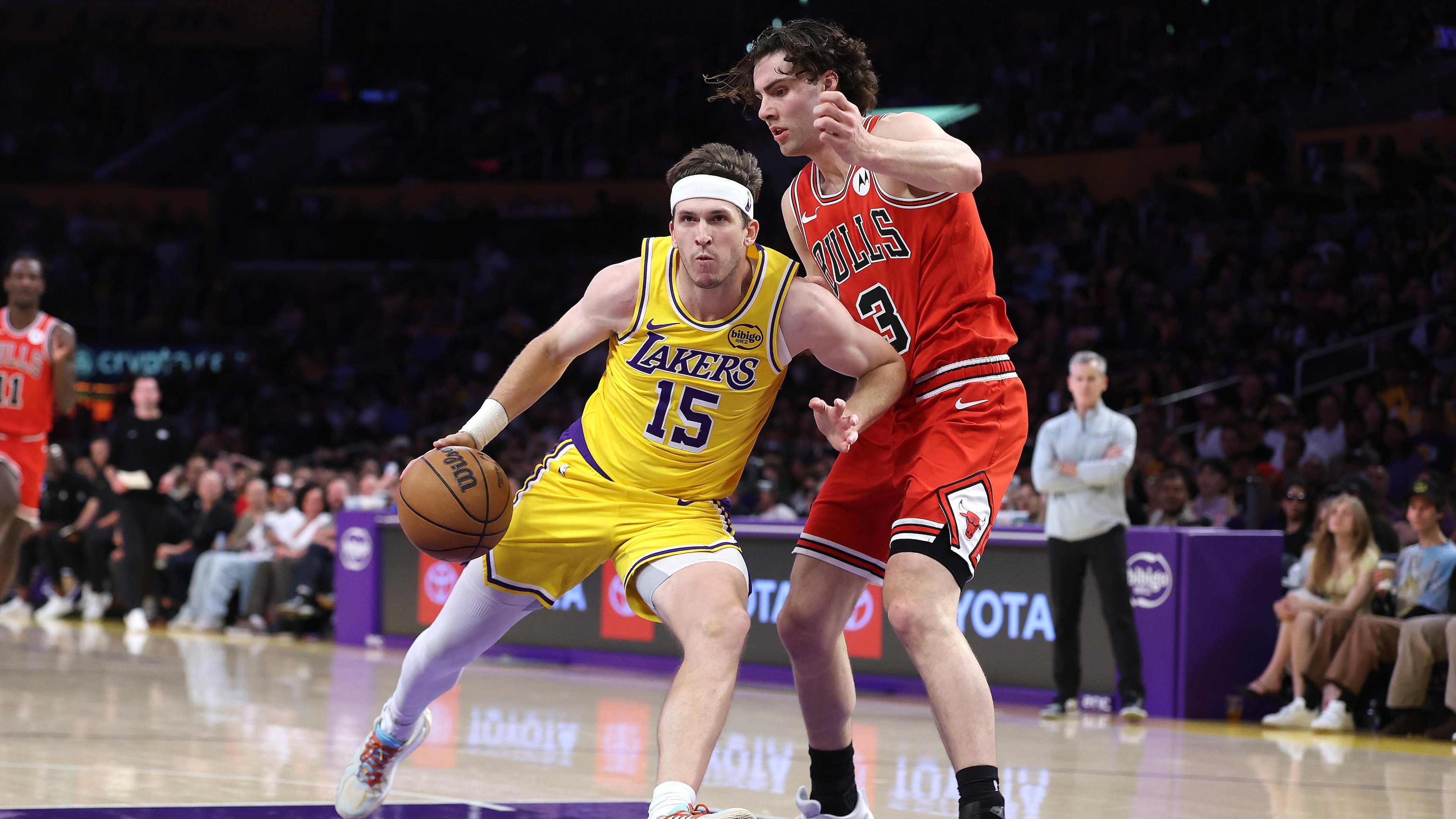 Chicago Bulls v Los Angeles Lakers Chicago Bulls v Los Angeles Lakers