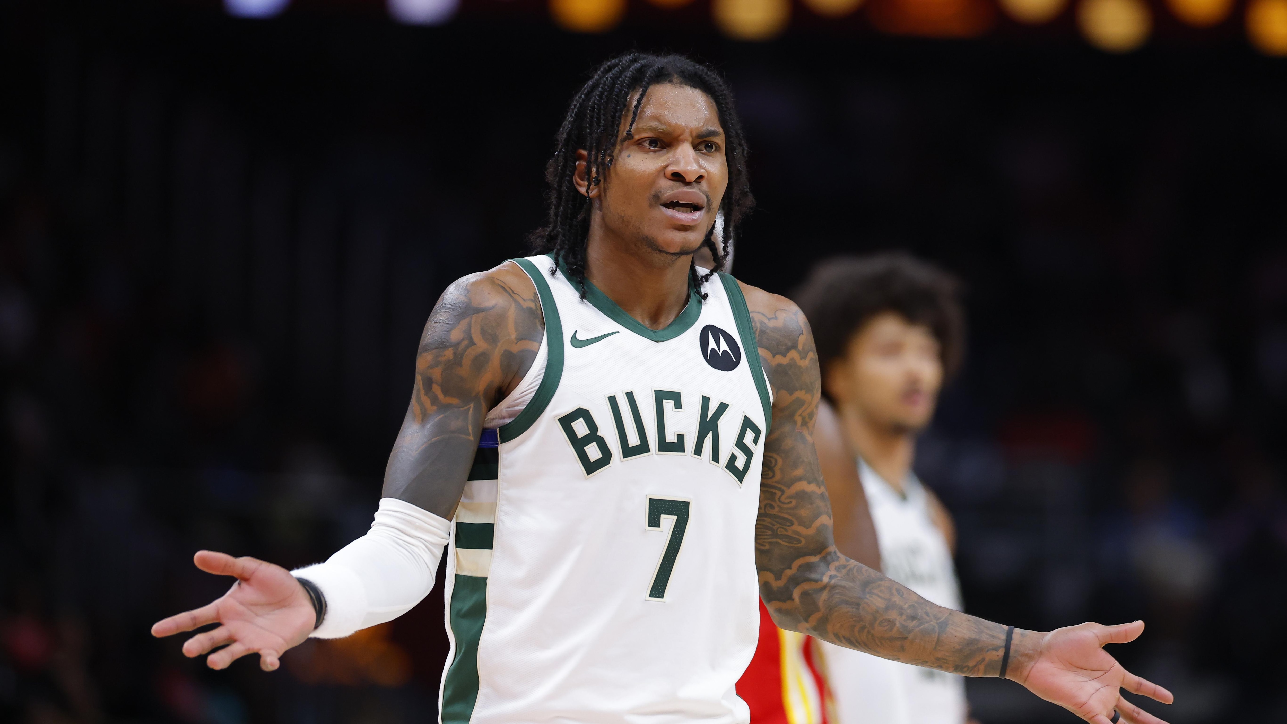 Milwaukee Bucks v Atlanta Hawks