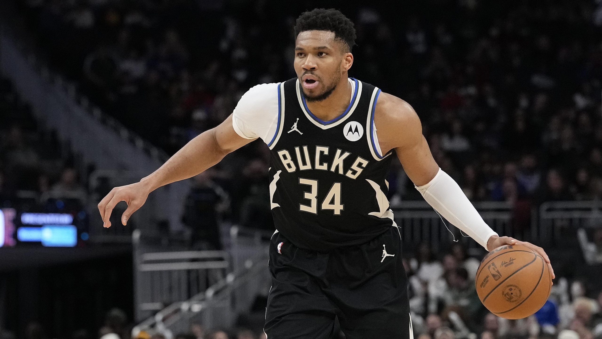 Indiana Pacers v Milwaukee Bucks