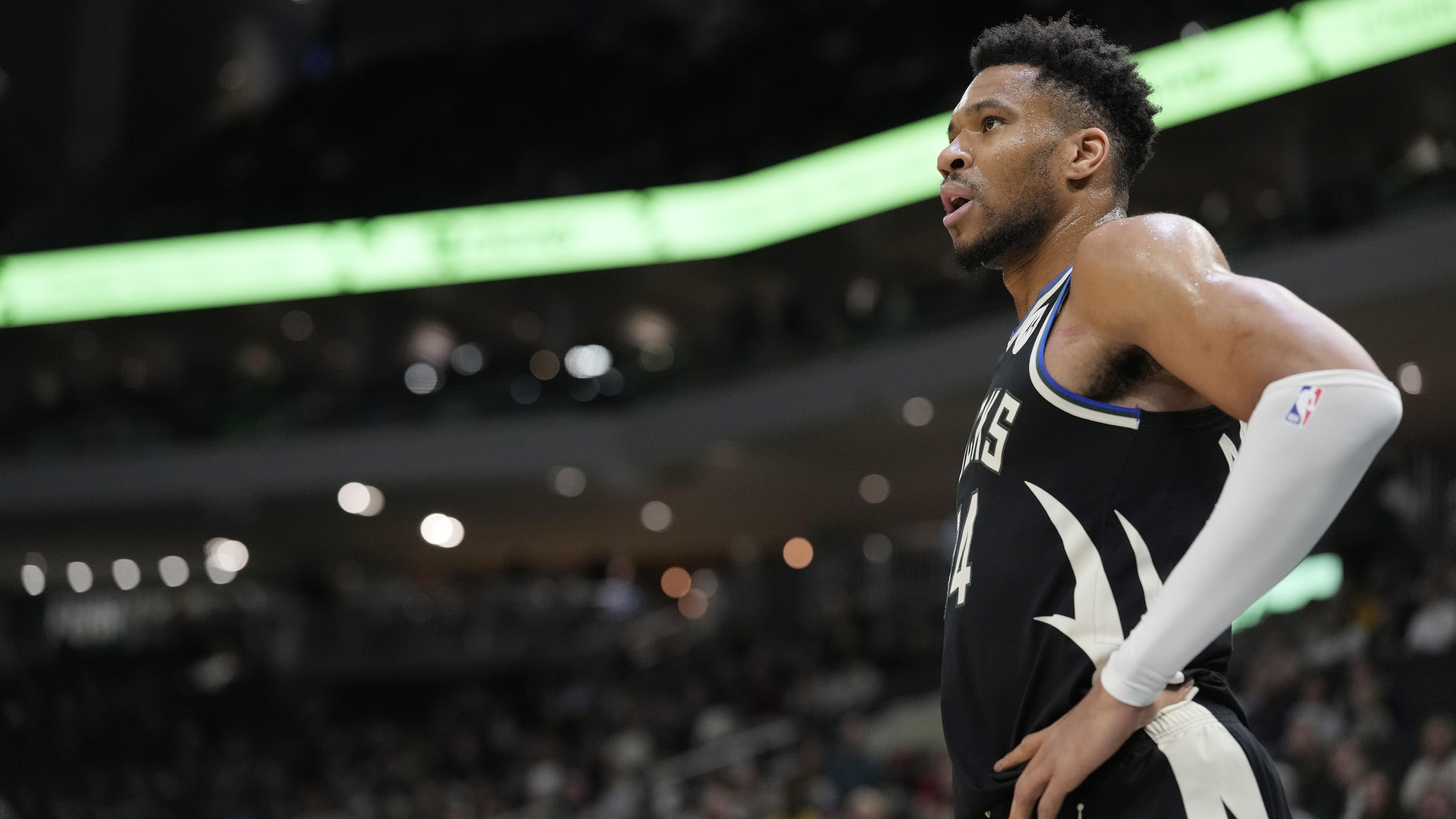 Indiana Pacers v Milwaukee Bucks