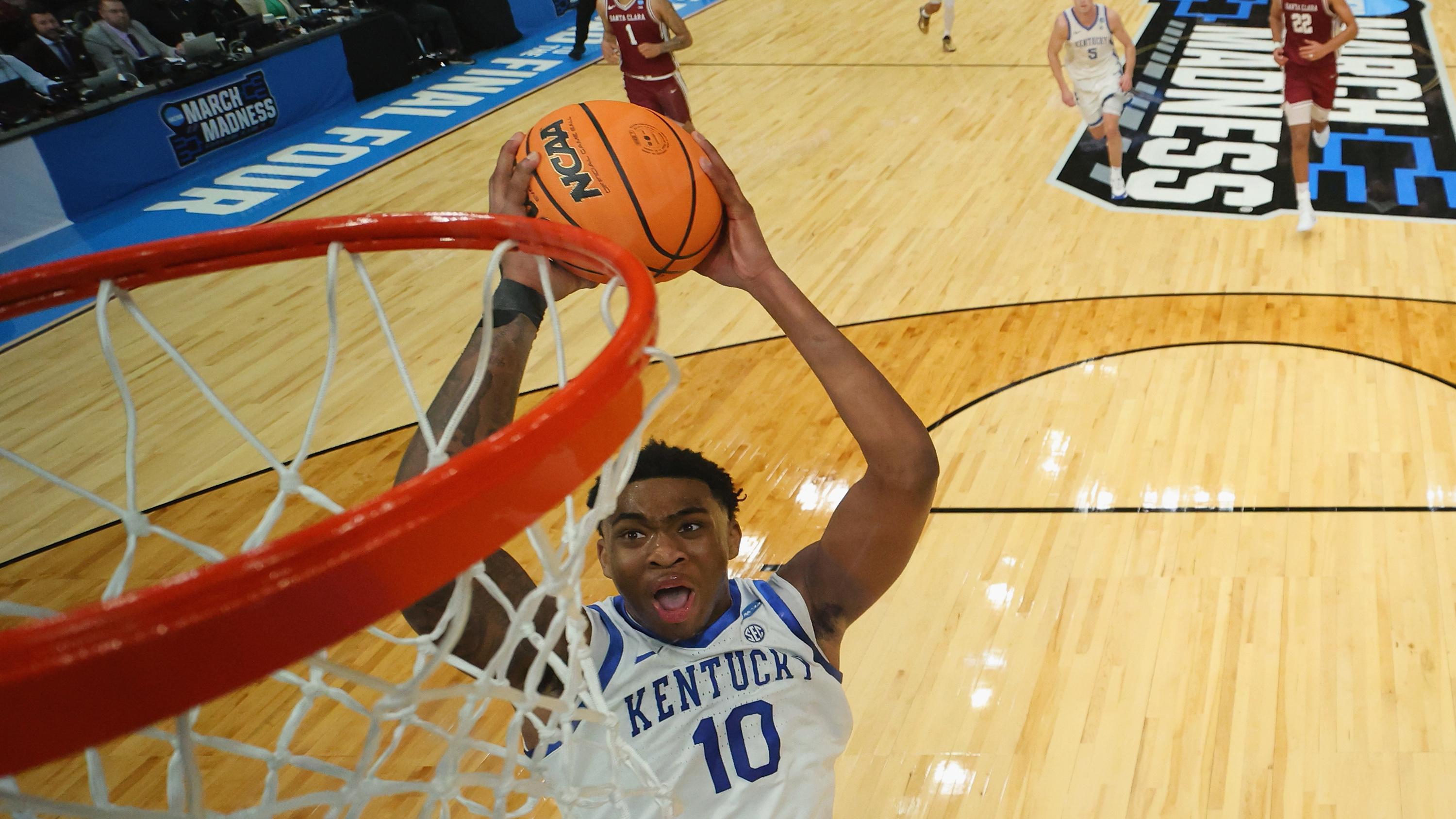 NCAA Men's Basketball Tournament - First Round - St. Louis