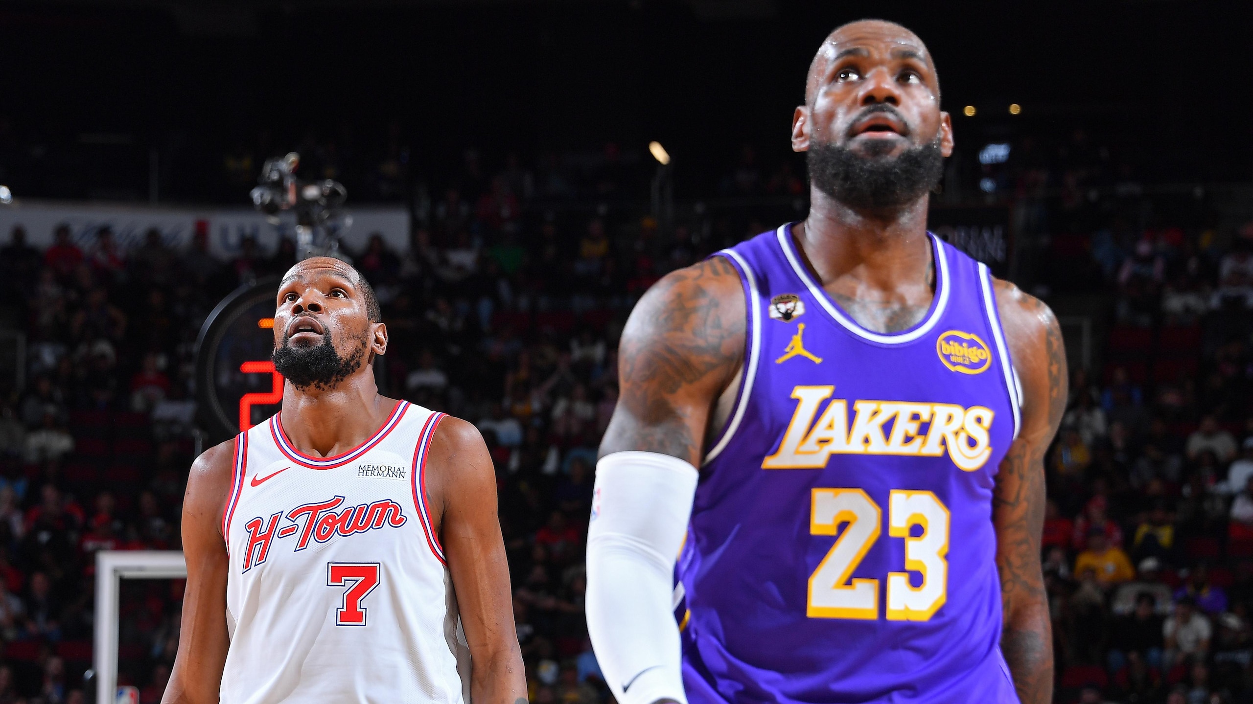 Los Angeles Lakers v Houston Rockets
