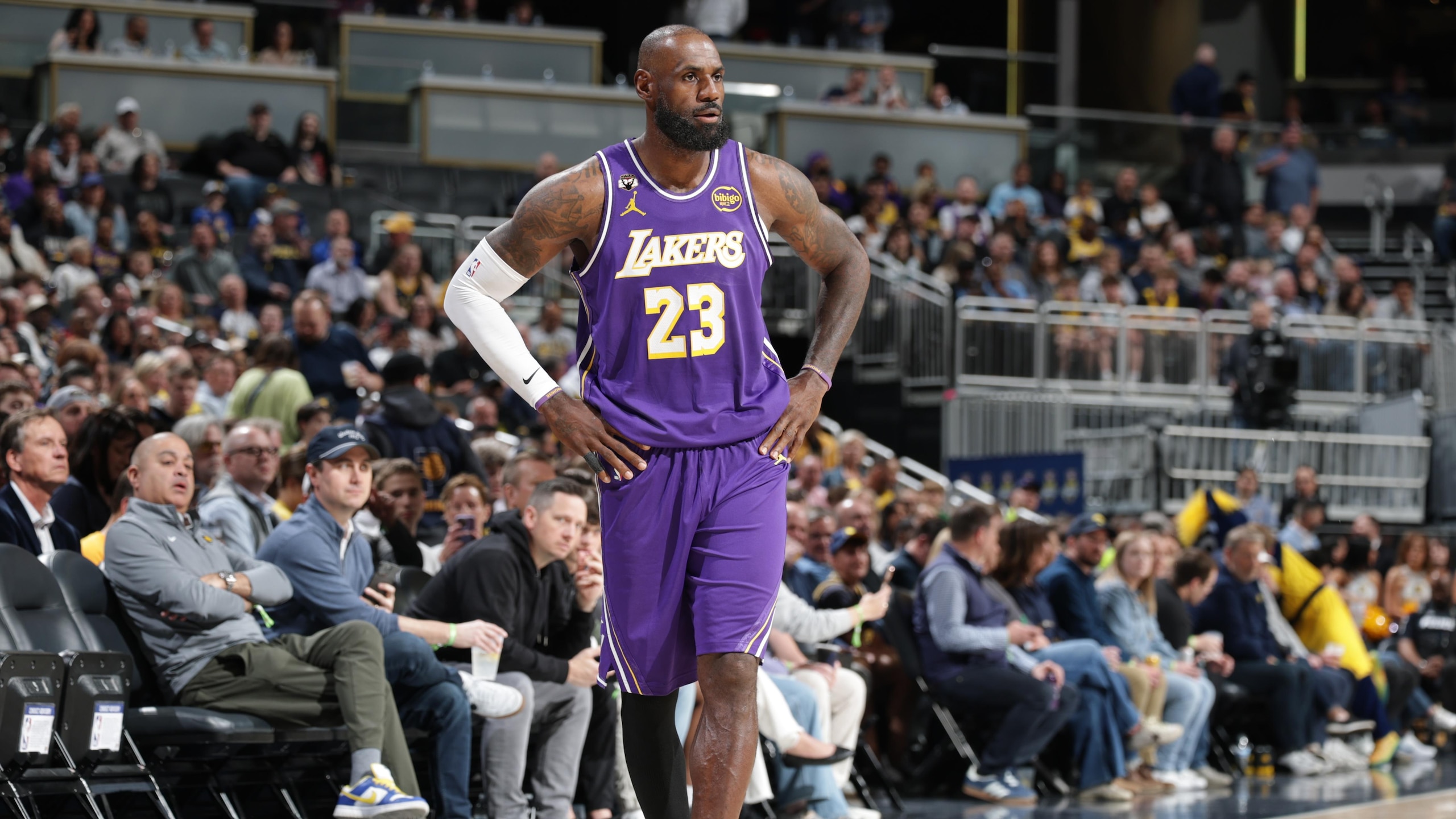 Los Angeles Lakers v Indiana Pacers Los Angeles Lakers v Indiana Pacers