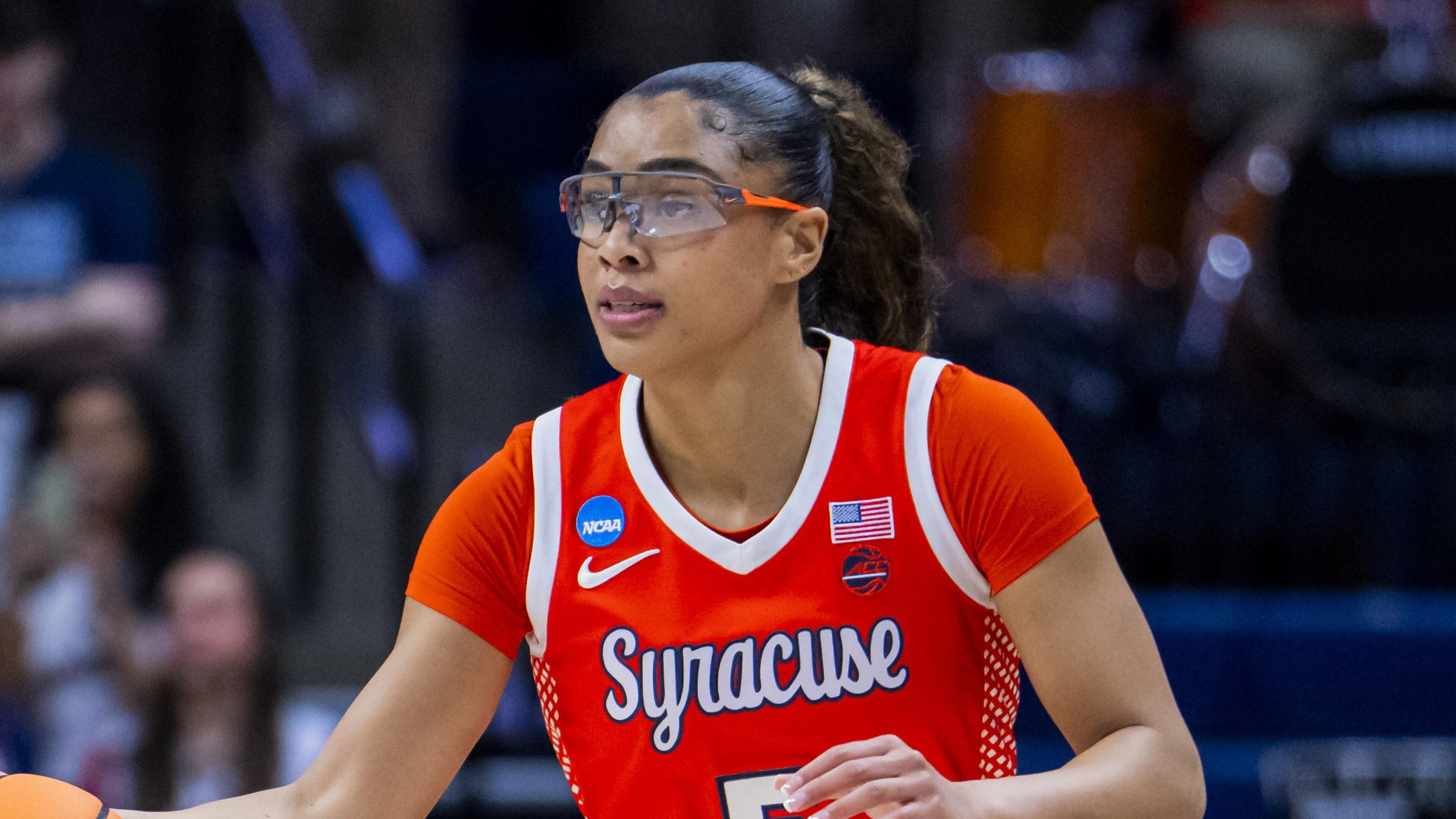 Syracuse v Connecticut Syracuse v Connecticut