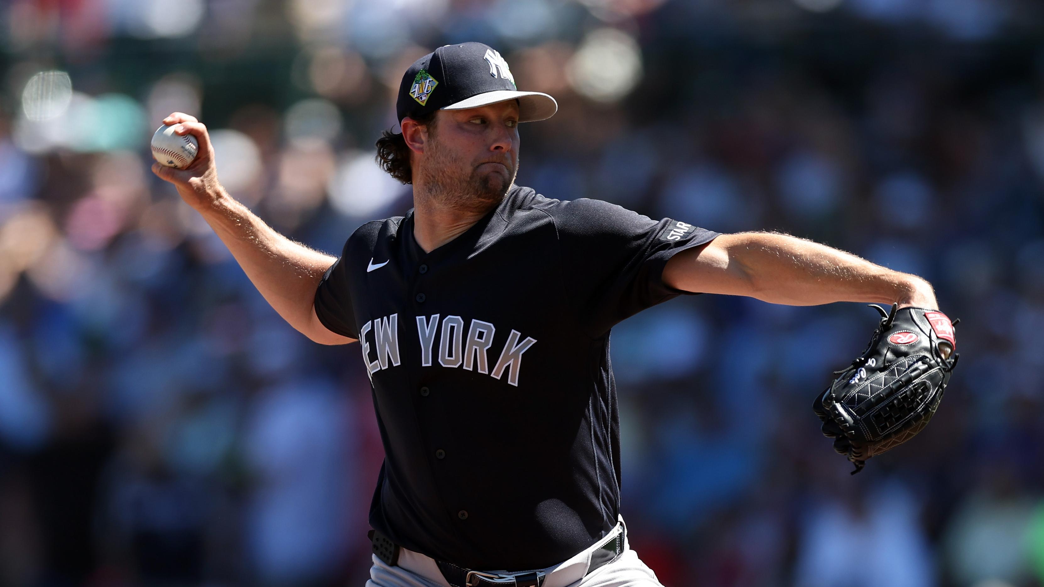 New York Yankees v Chicago Cubs