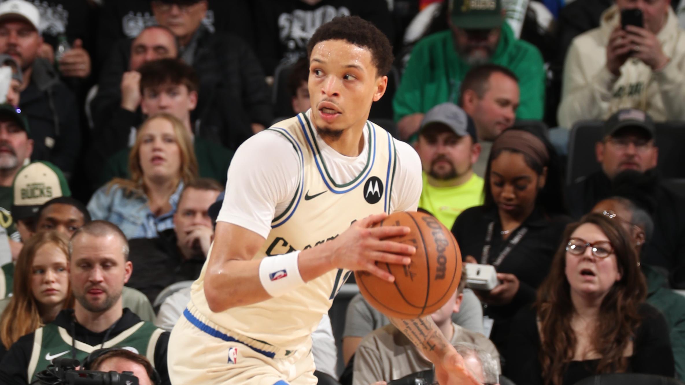 San Antonio Spurs v Milwaukee Bucks