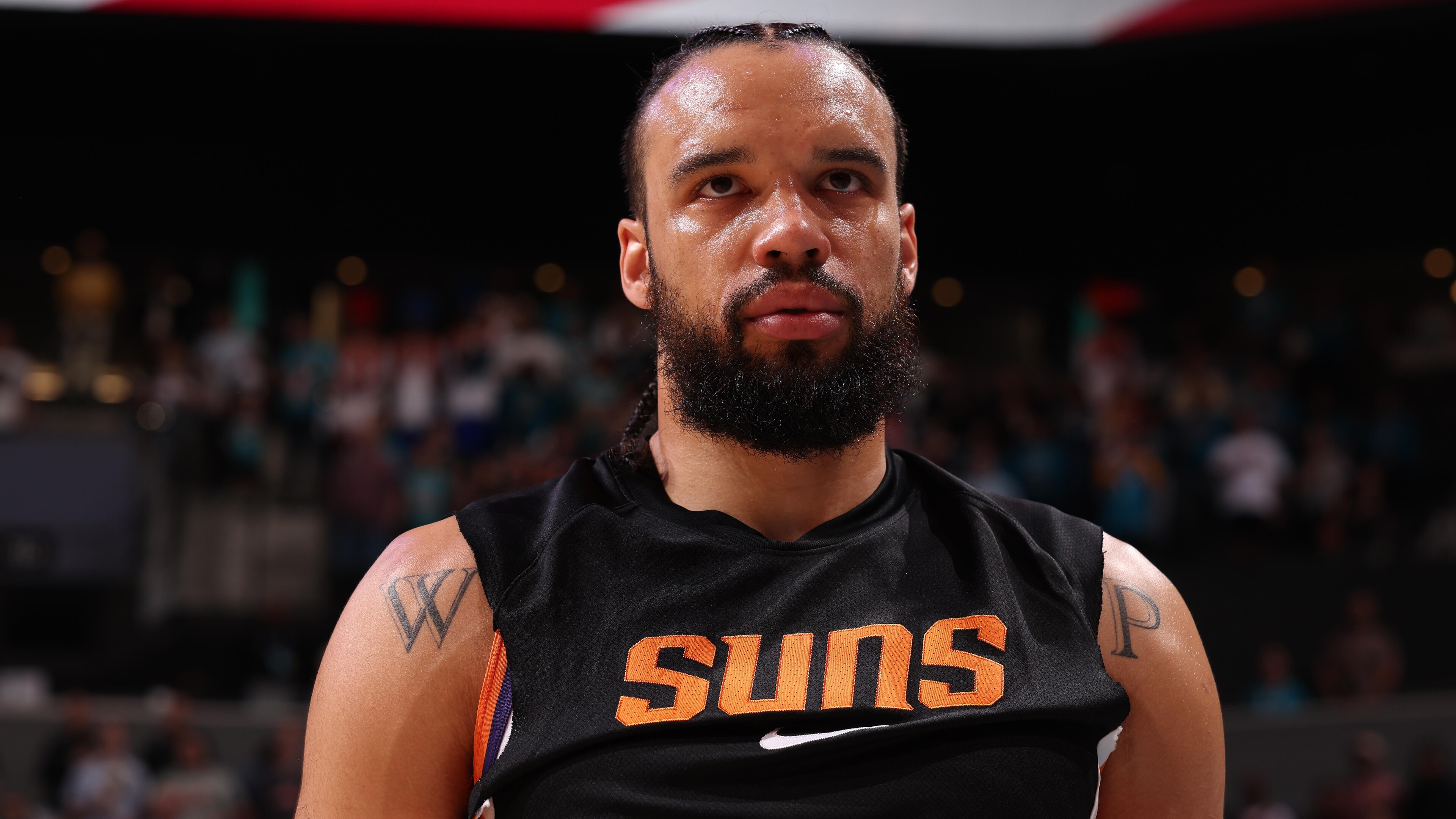 Phoenix Suns v Charlotte Hornets