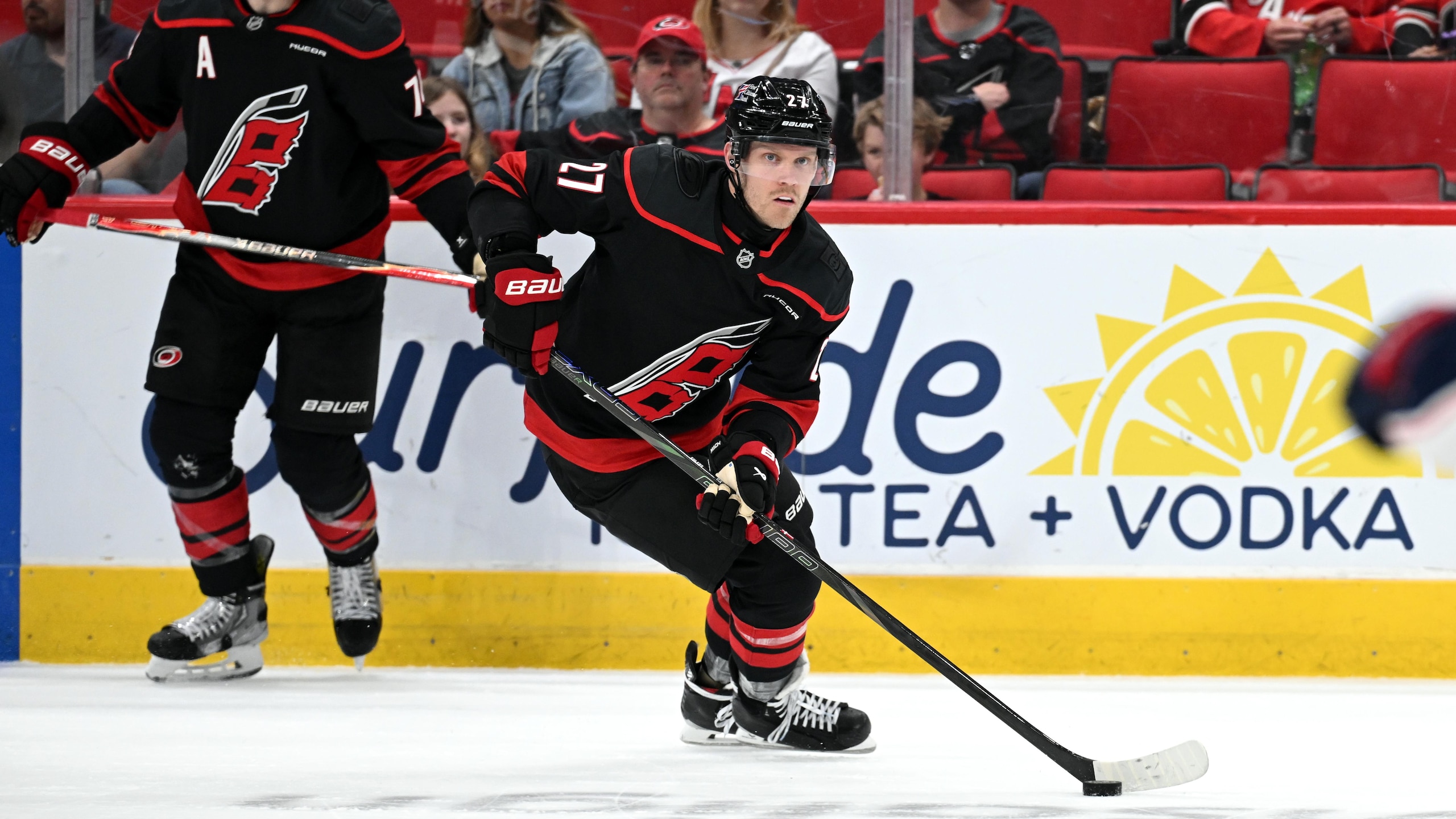 NHL: APR 02 Blue Jackets at Hurricanes