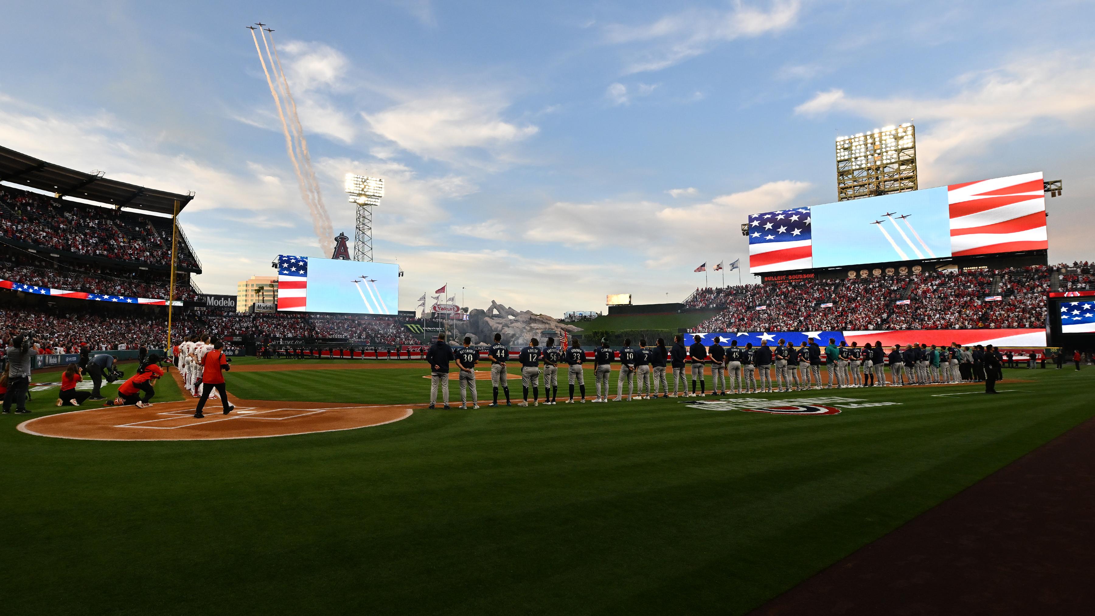 MLB: APR 03 Mariners at Angels