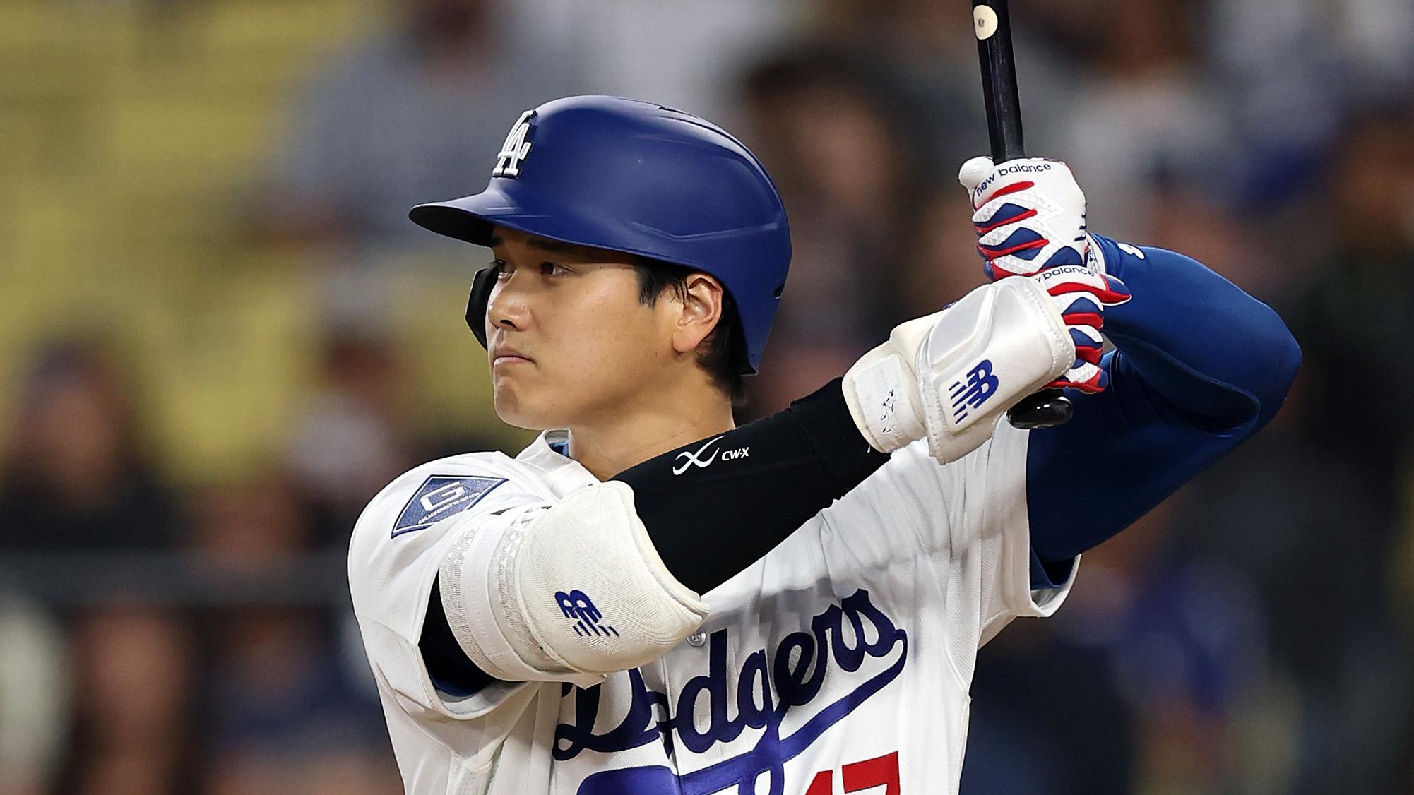 Cleveland Guardians v Los Angeles Dodgers