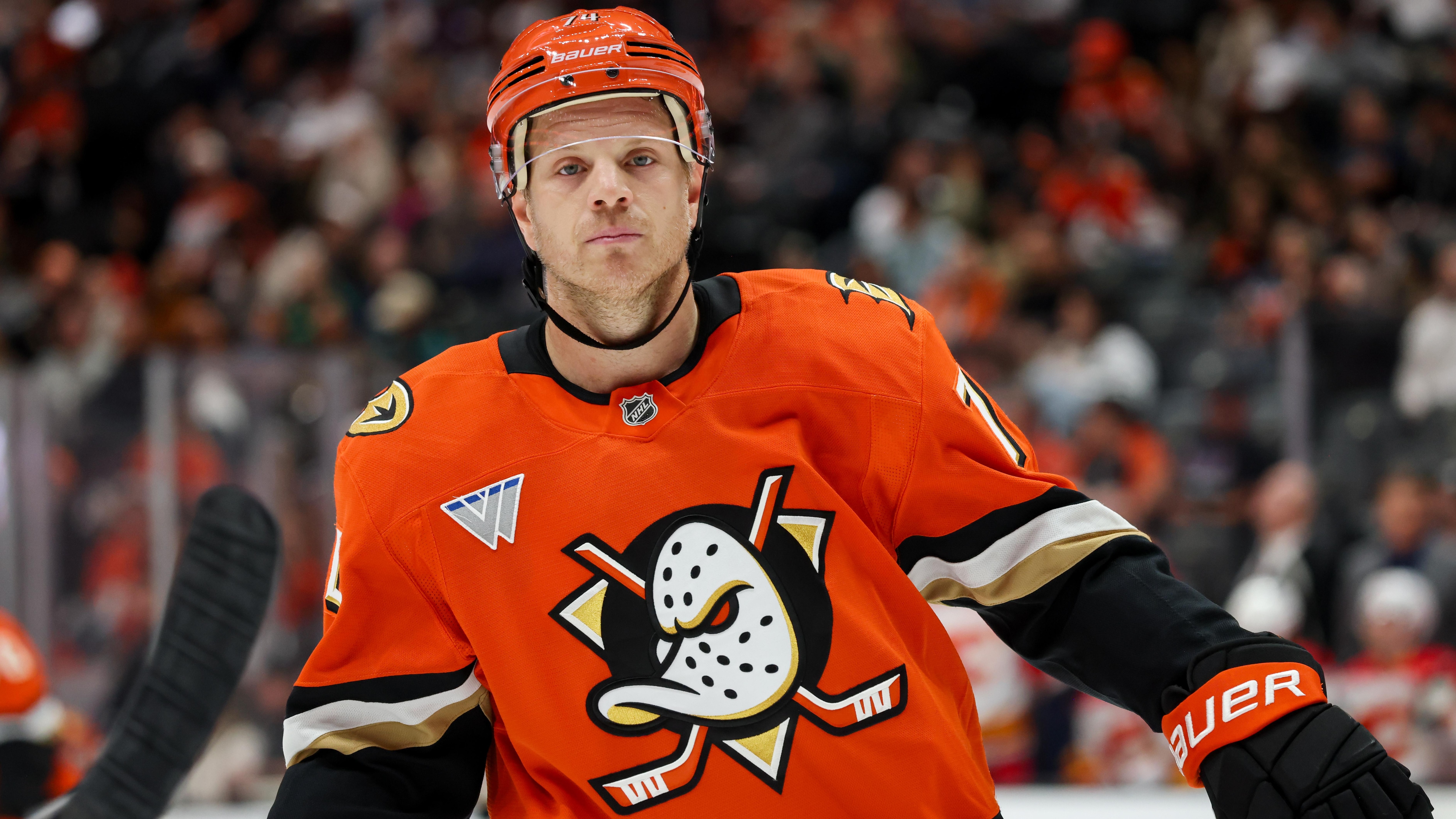 Calgary Flames v Anaheim Ducks