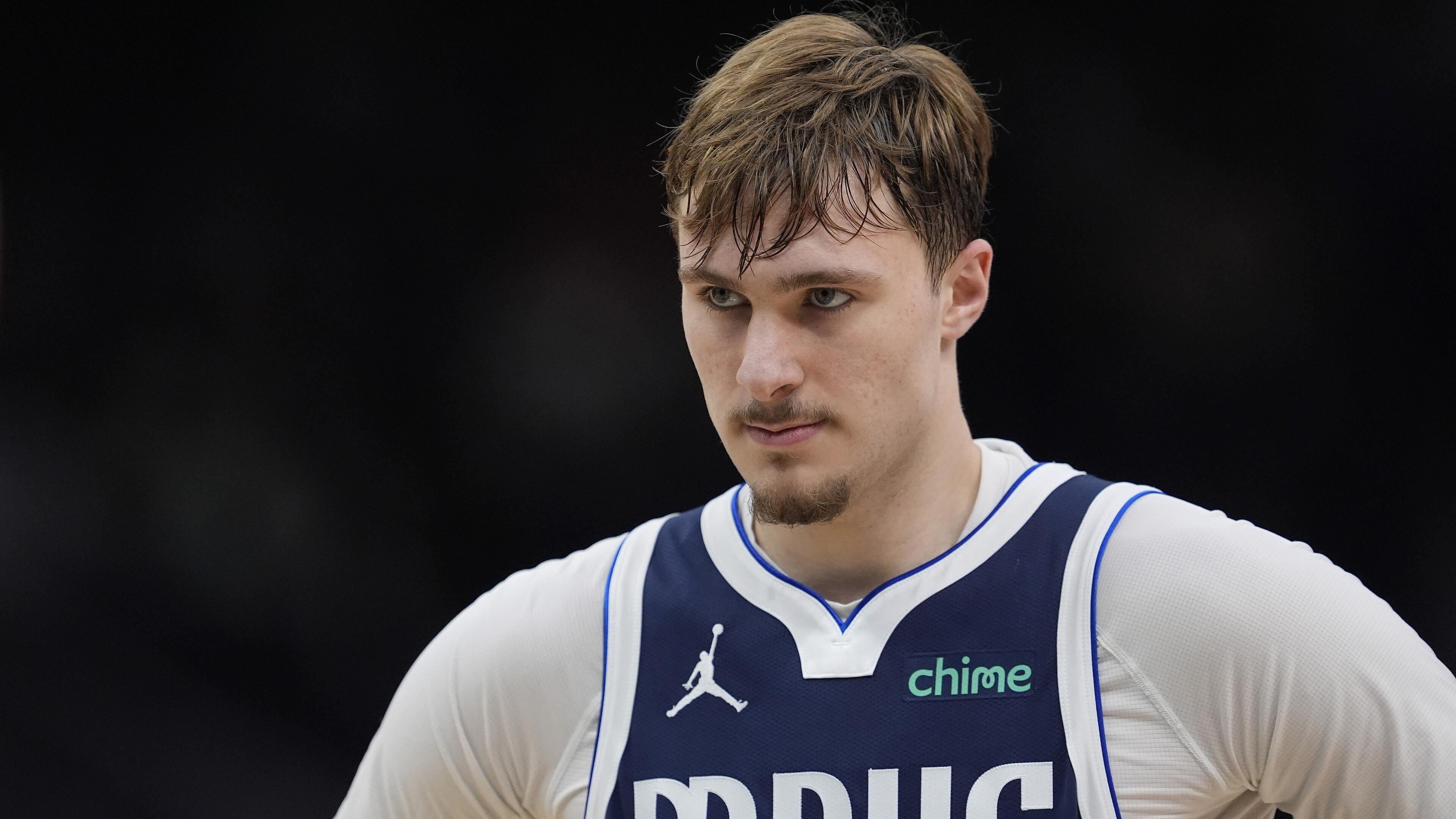 Dallas Mavericks v Milwaukee Bucks
