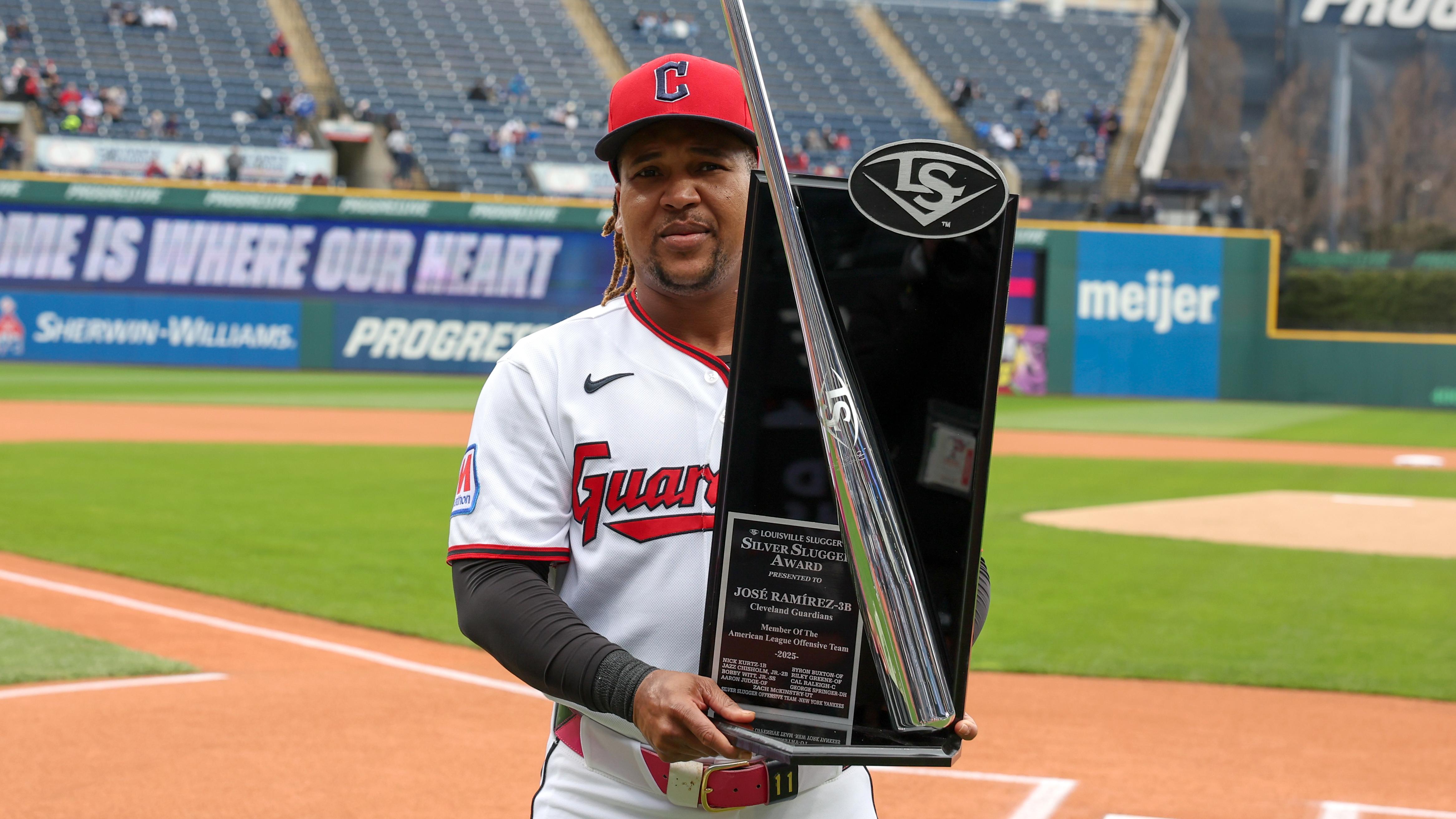 MLB: APR 05 Cubs at Guardians - Game 1