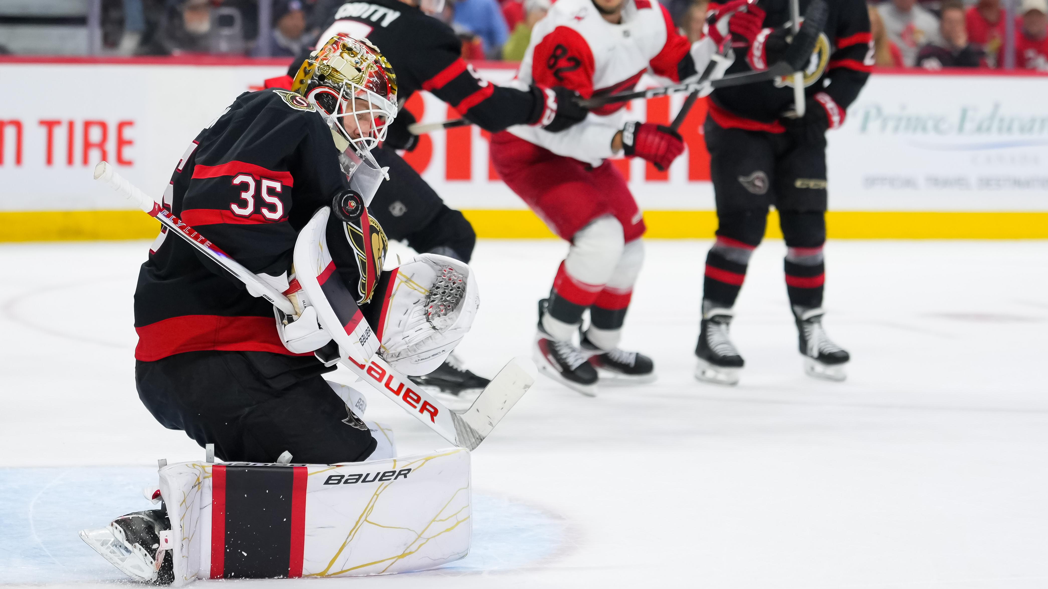 Carolina Hurricanes v Ottawa Senators