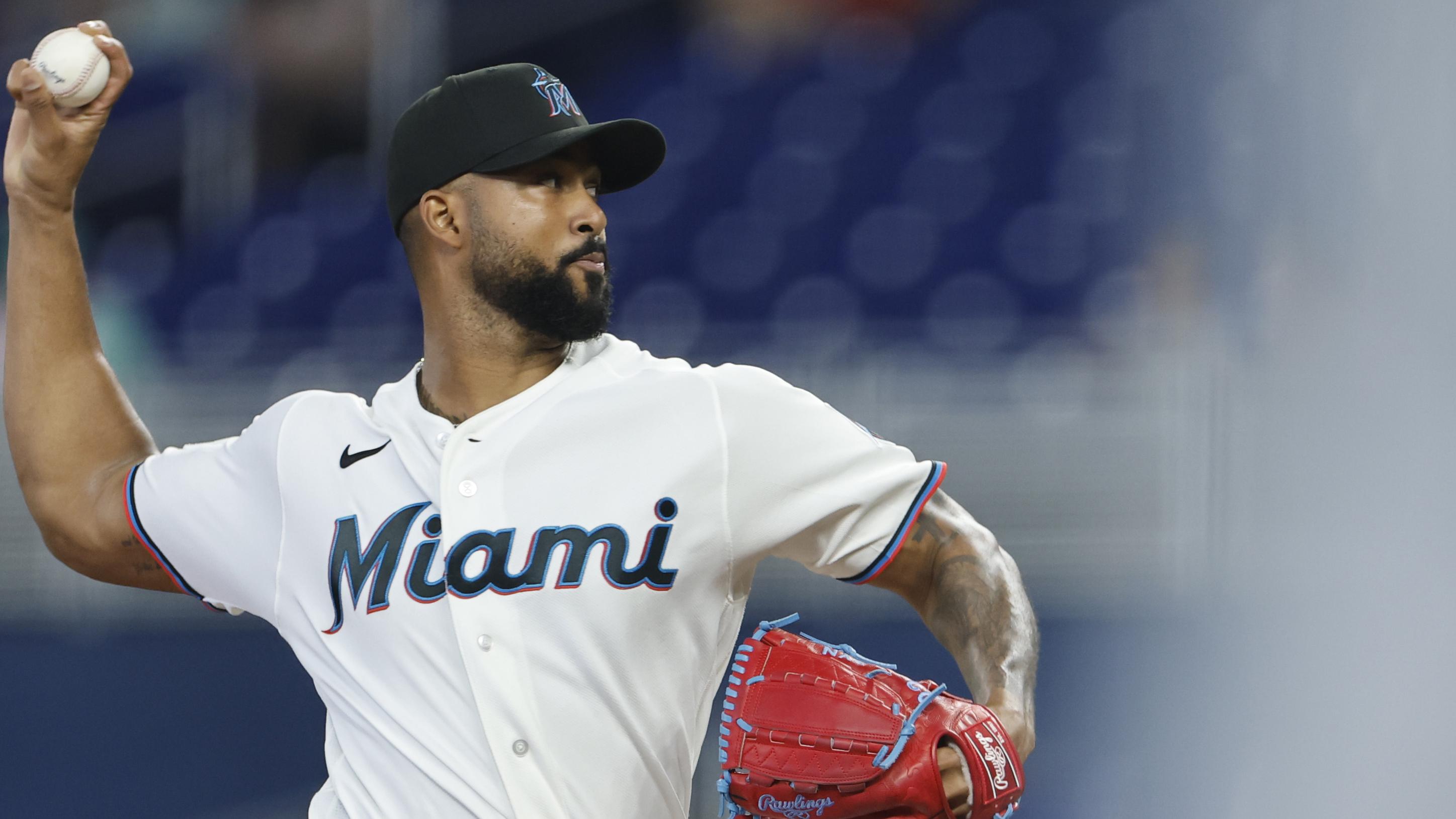 Chicago White Sox v Miami Marlins