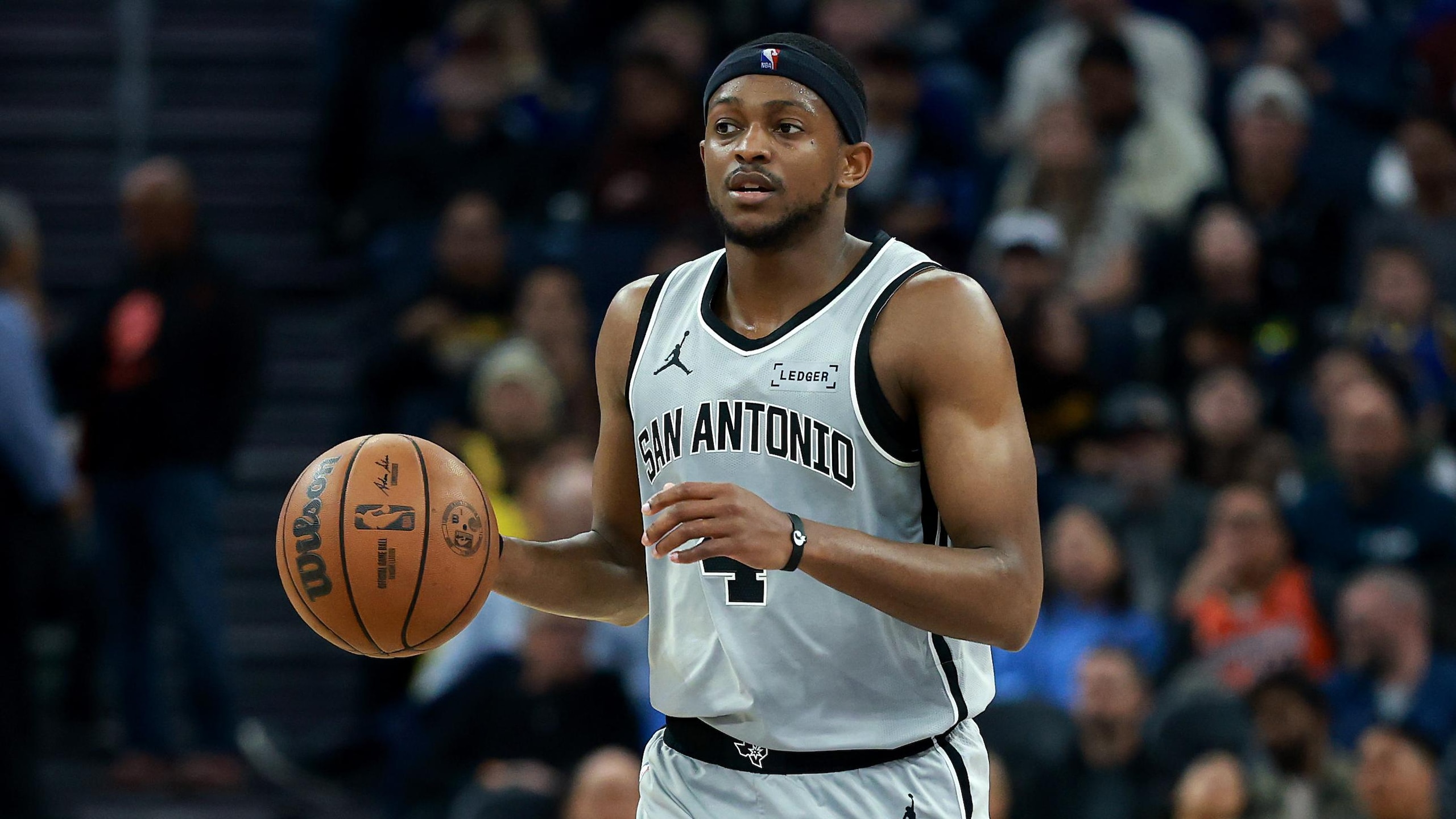 San Antonio Spurs v Golden State Warriors