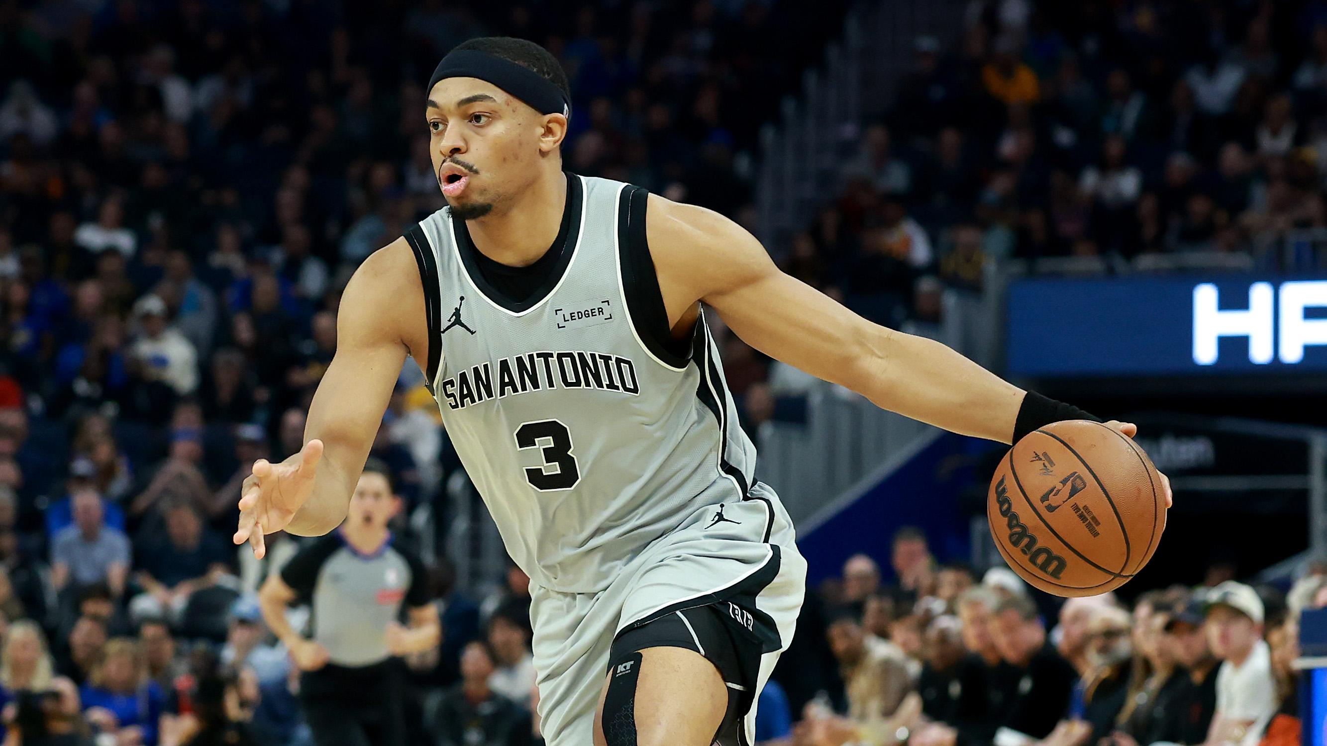 San Antonio Spurs v Golden State Warriors