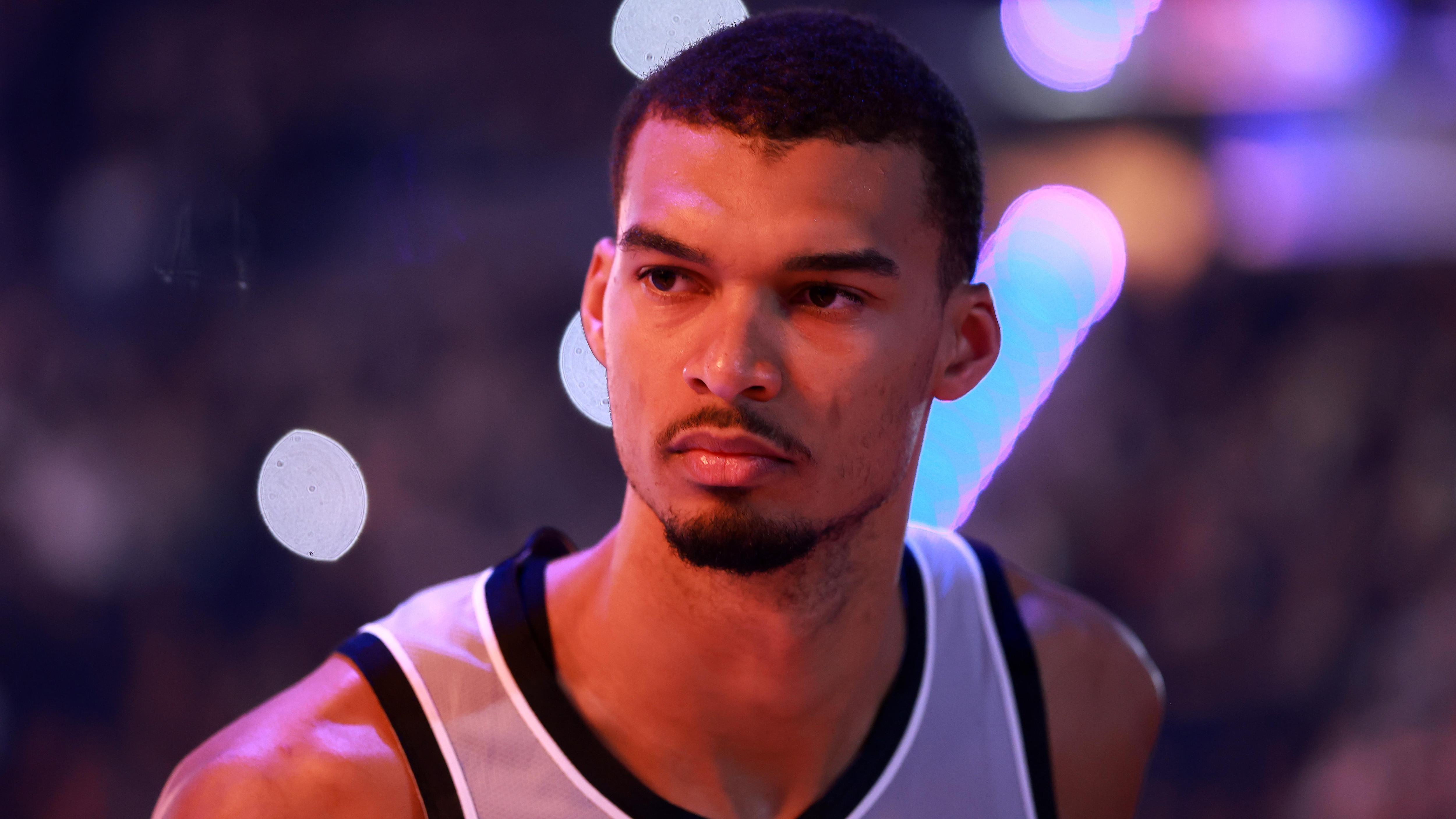 San Antonio Spurs v Golden State Warriors