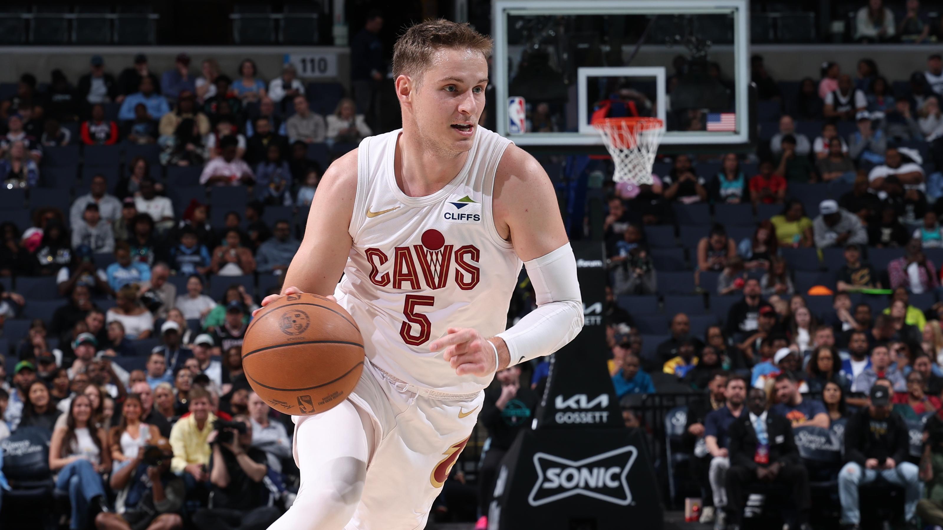 Cleveland Cavaliers v Memphis Grizzlies