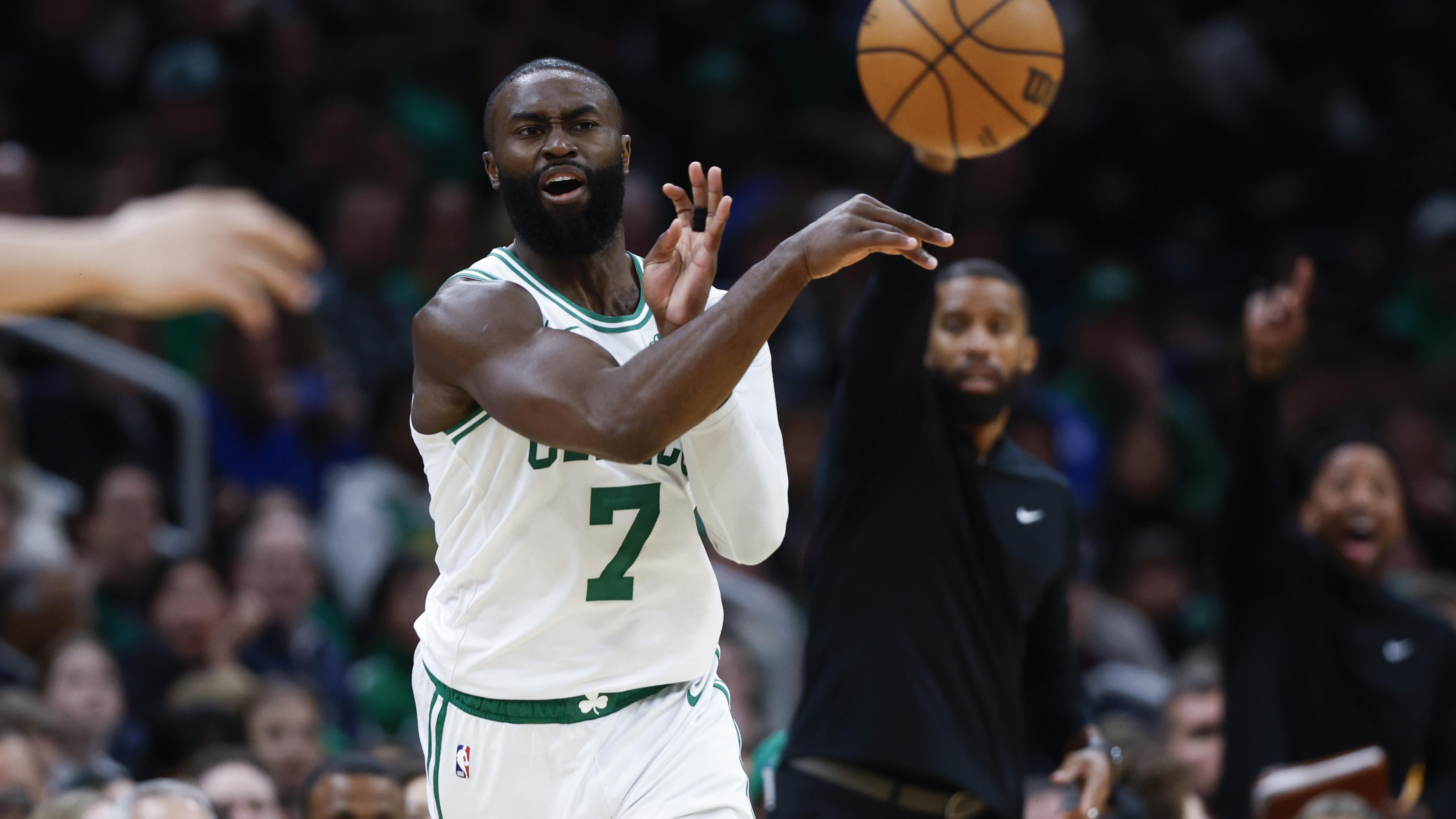 Jaylen Brown, Celtics close in on No. 2 seed after dispatching Charlotte, another potential playoff opponent