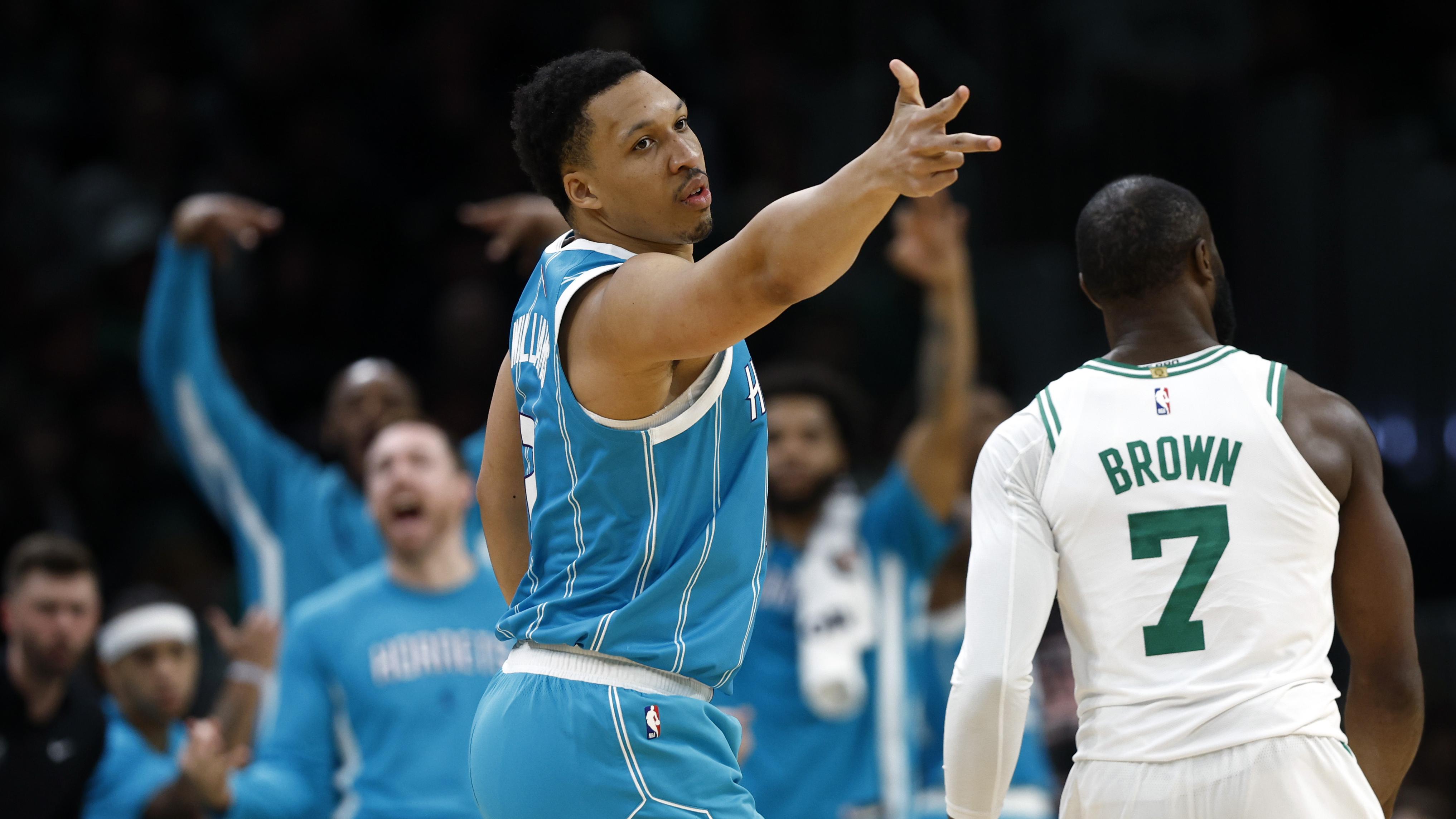 Jaylen Brown, Celtics close in on No. 2 seed after dispatching Charlotte, another potential playoff opponent