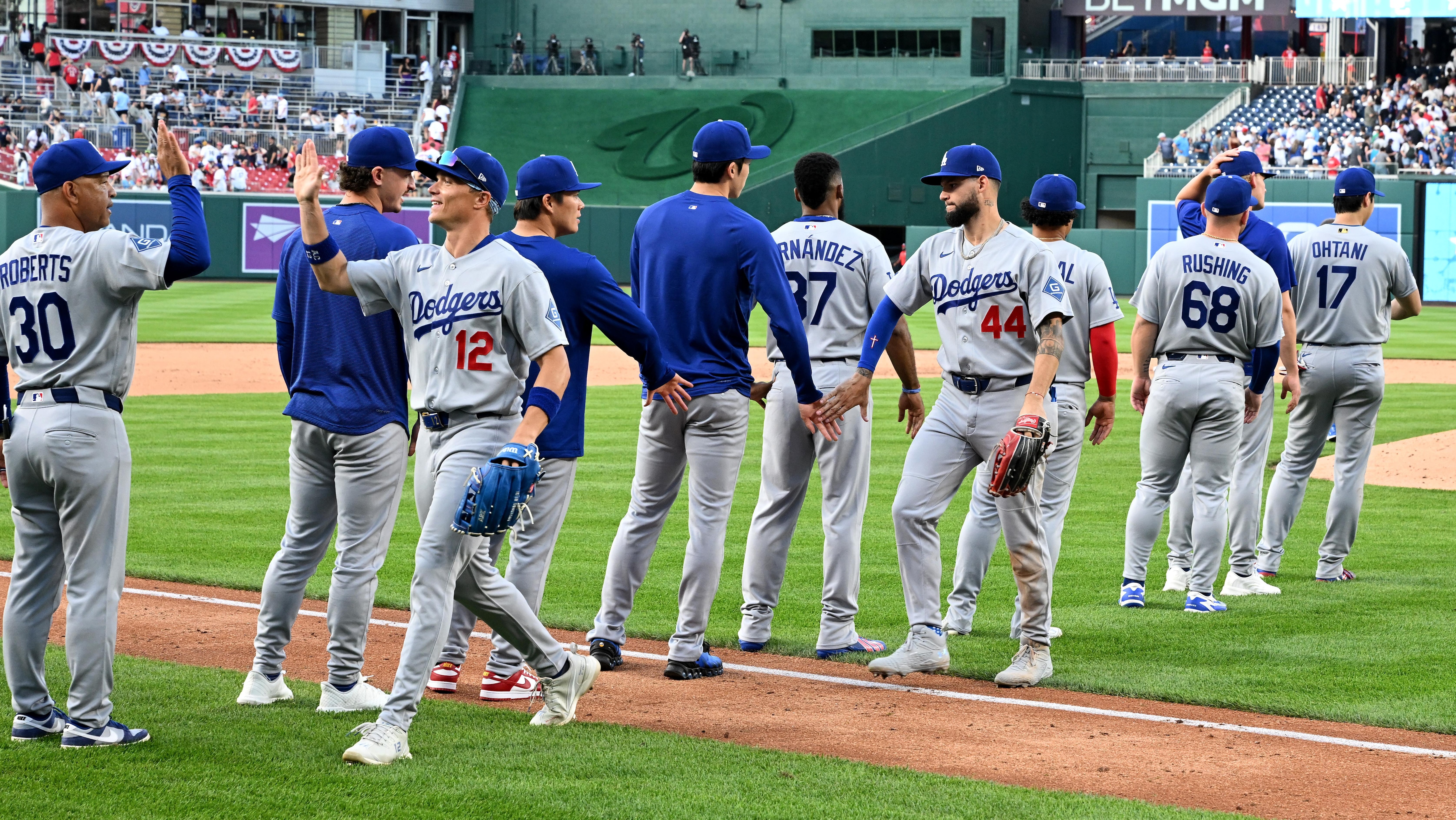Los Angeles Dodgers v Washington Nationals