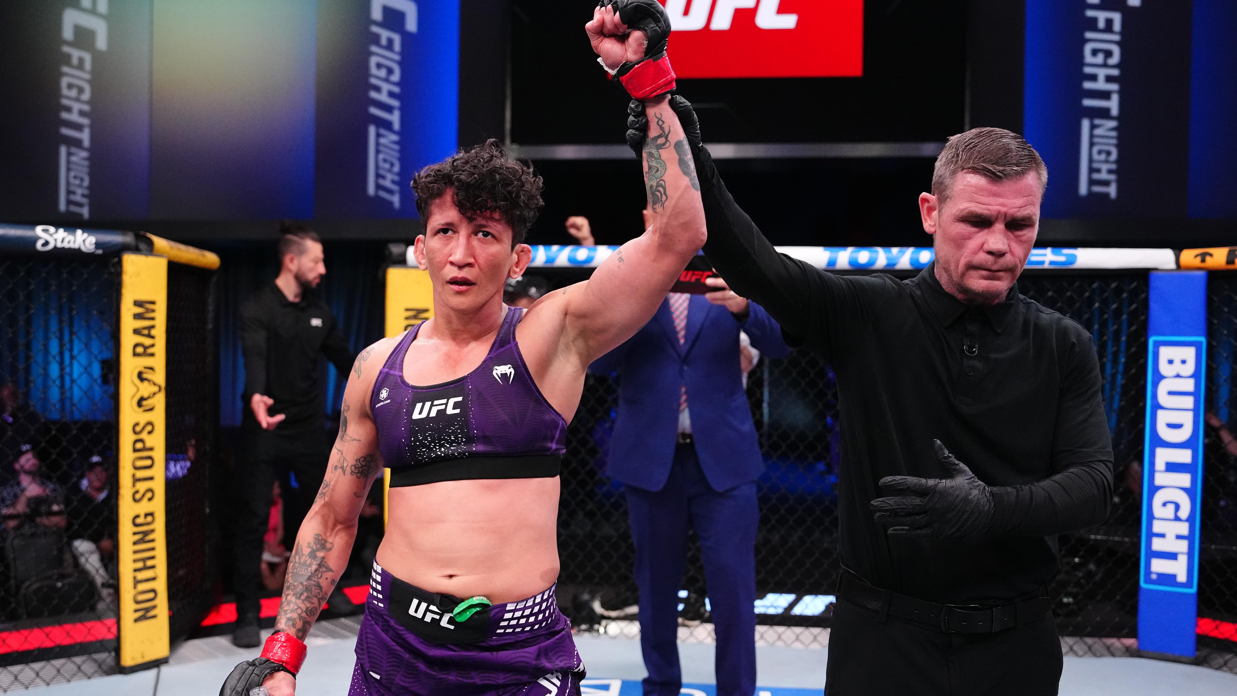 UFC Fight Night: Jandiroba v Ricci