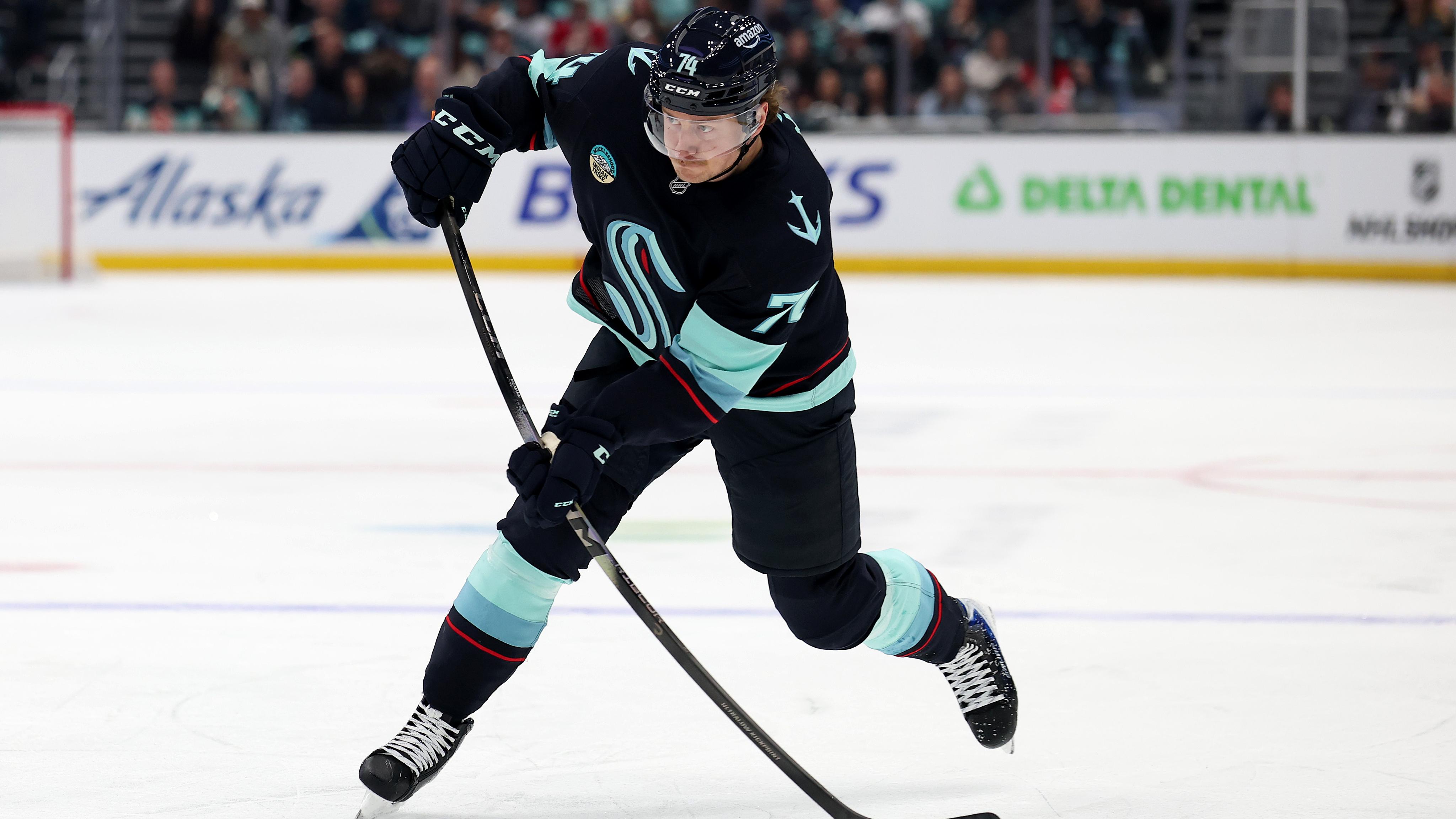 Chicago Blackhawks v Seattle Kraken