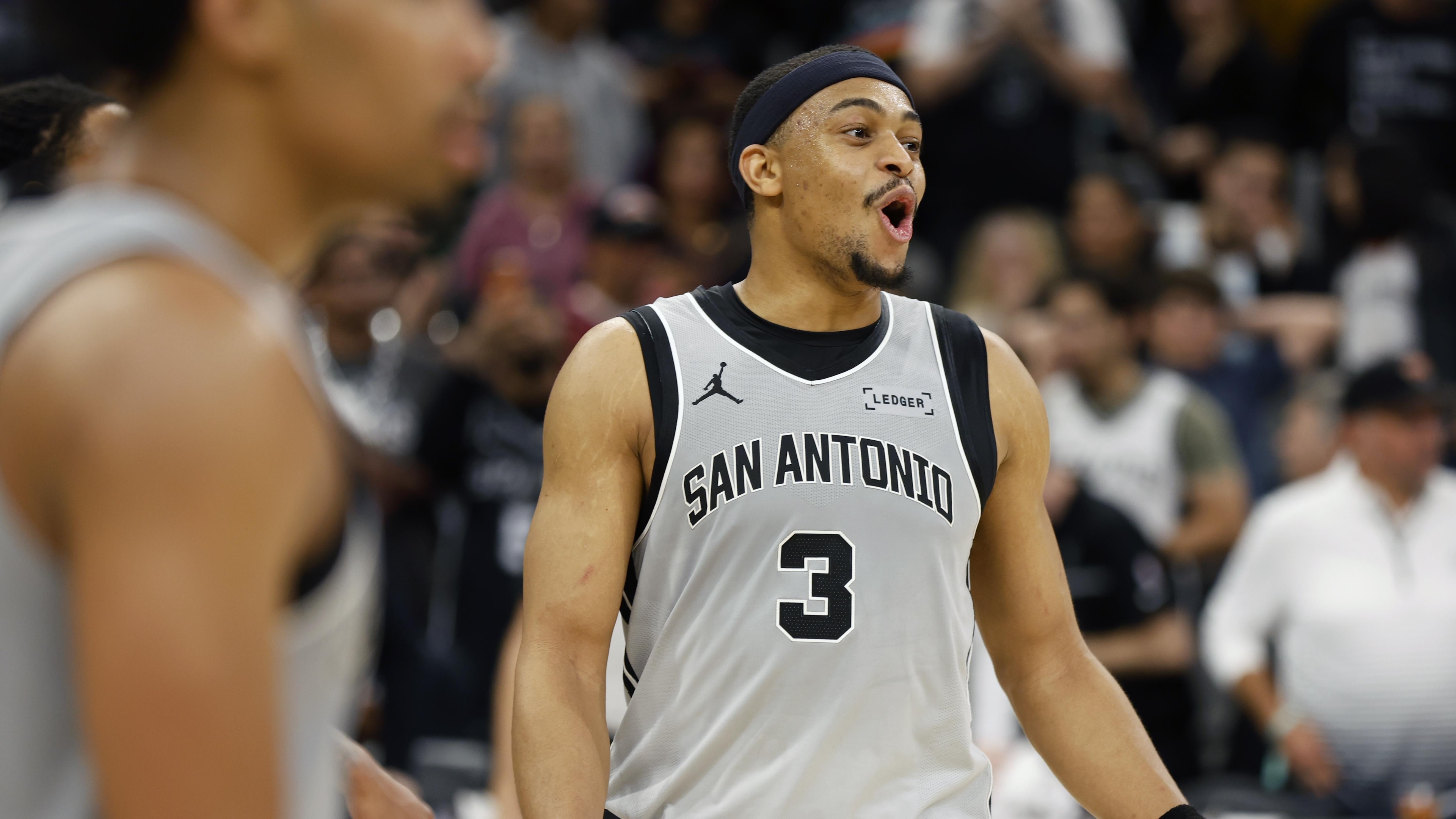 Portland Trailblazers v San Antonio Spurs Portland Trailblazers v San Antonio Spurs