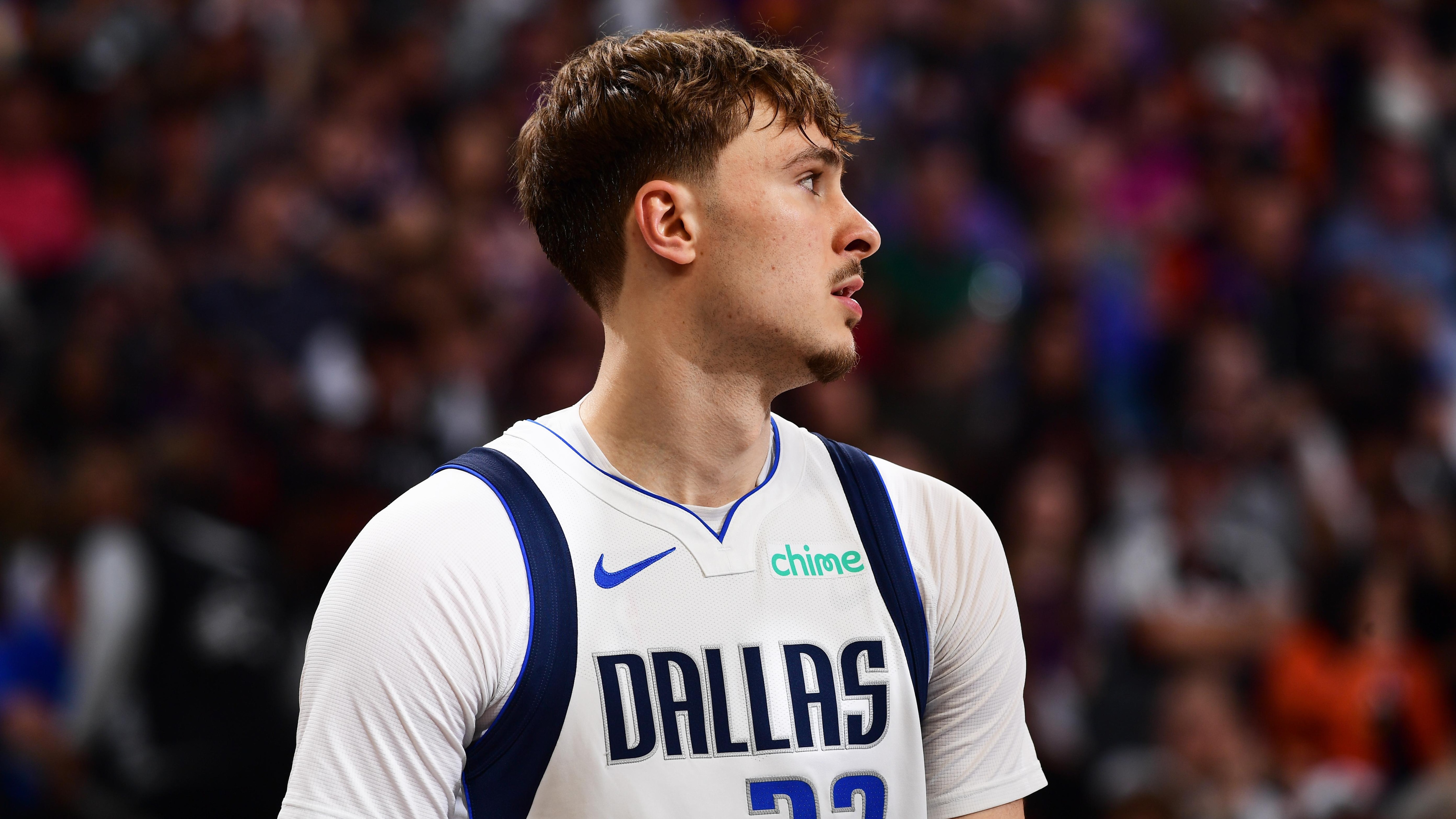 Dallas Mavericks v Phoenix Suns