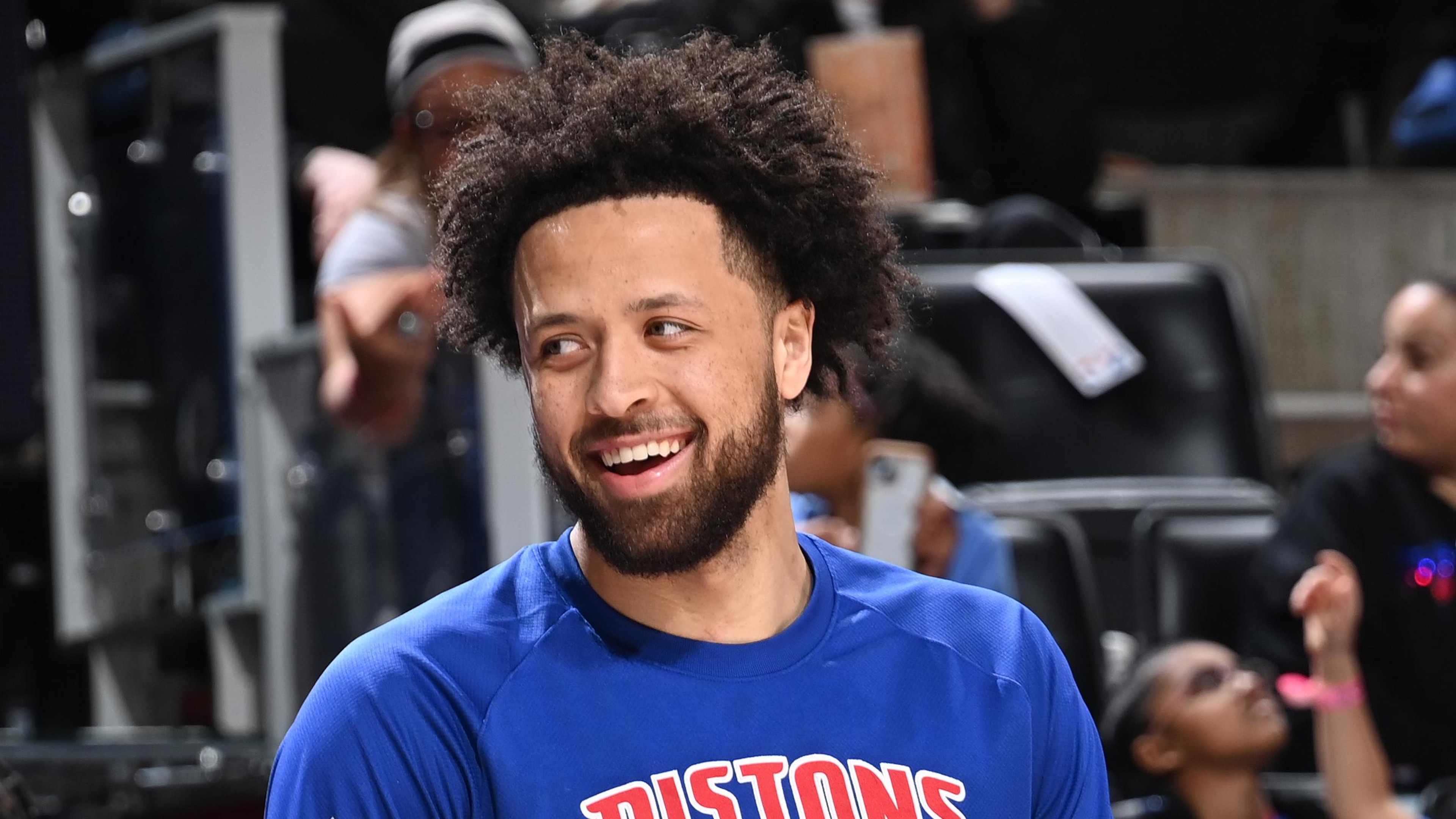 Milwaukee Bucks v Detroit Pistons Milwaukee Bucks v Detroit Pistons
