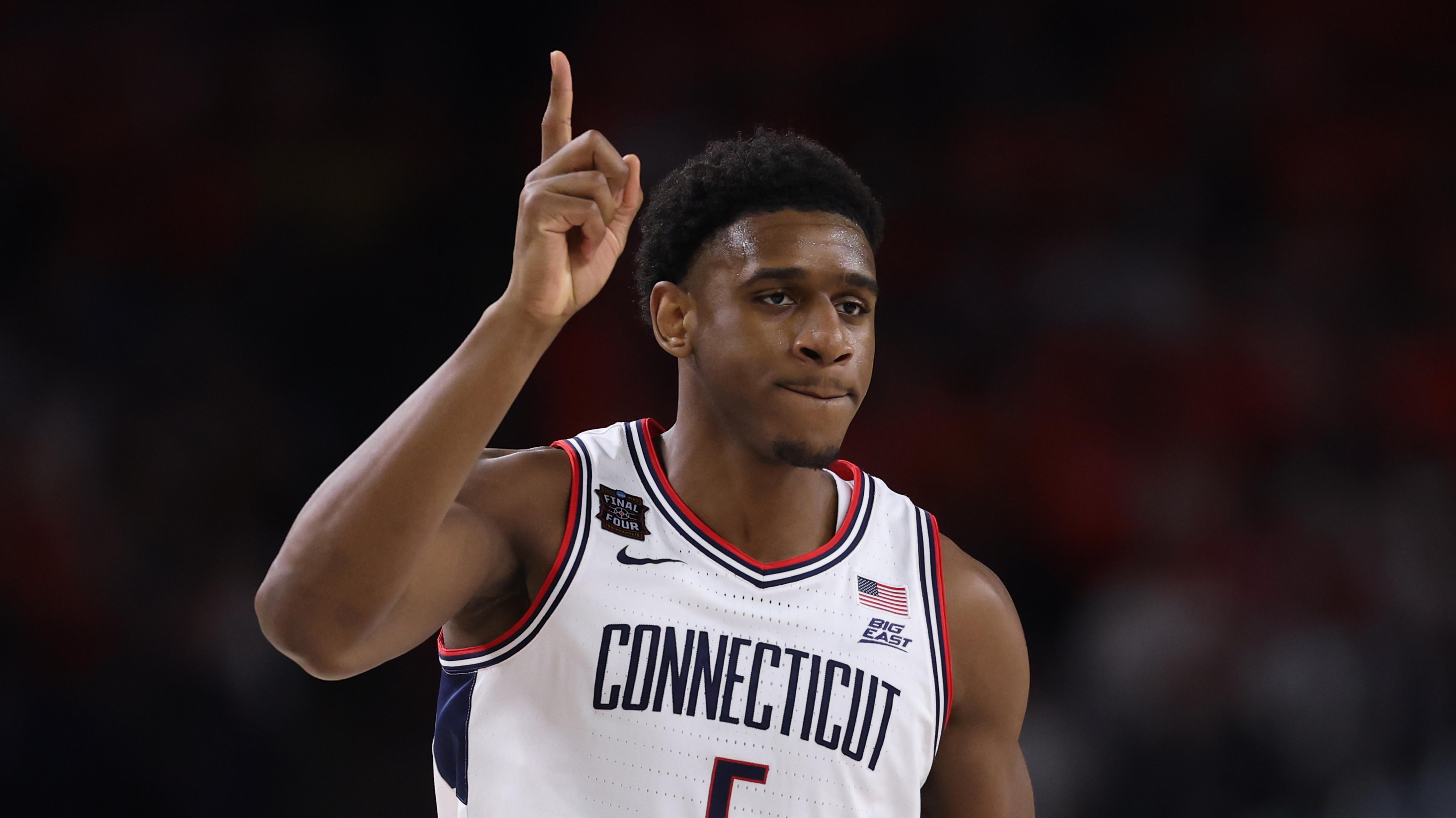 Illinois v UConn