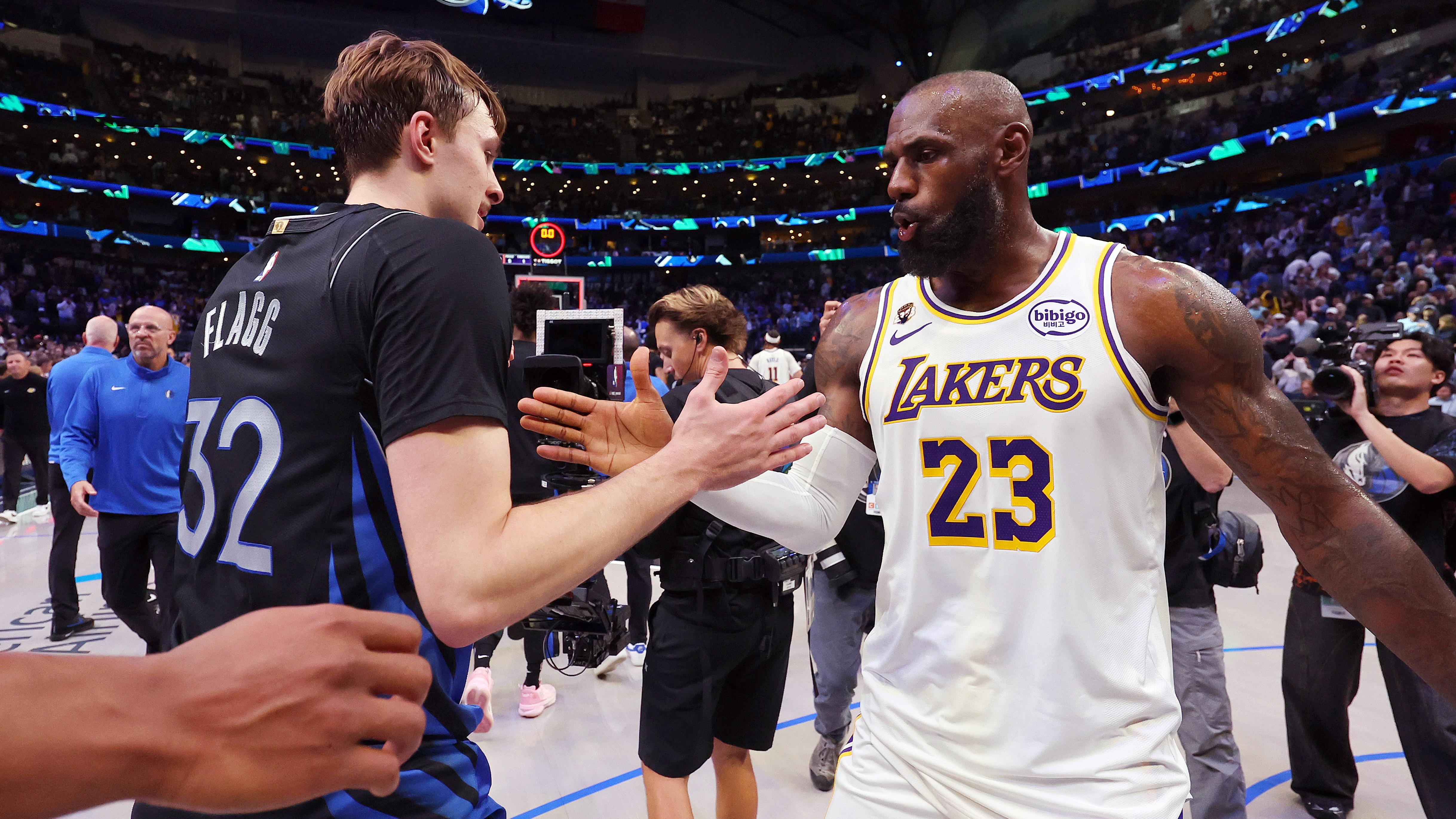 Los Angeles Lakers v Dallas Mavericks