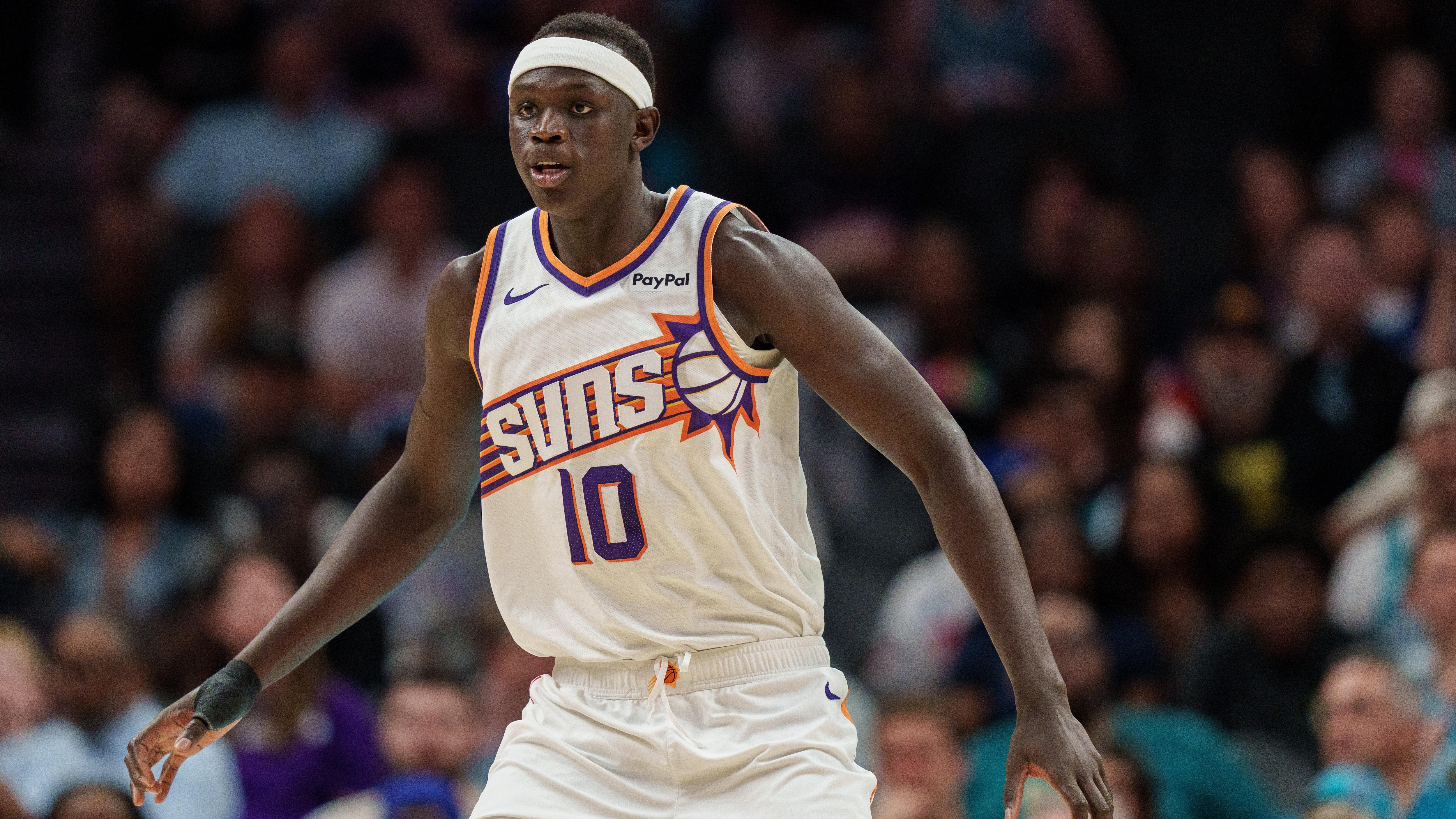 Phoenix Suns v Charlotte Hornets