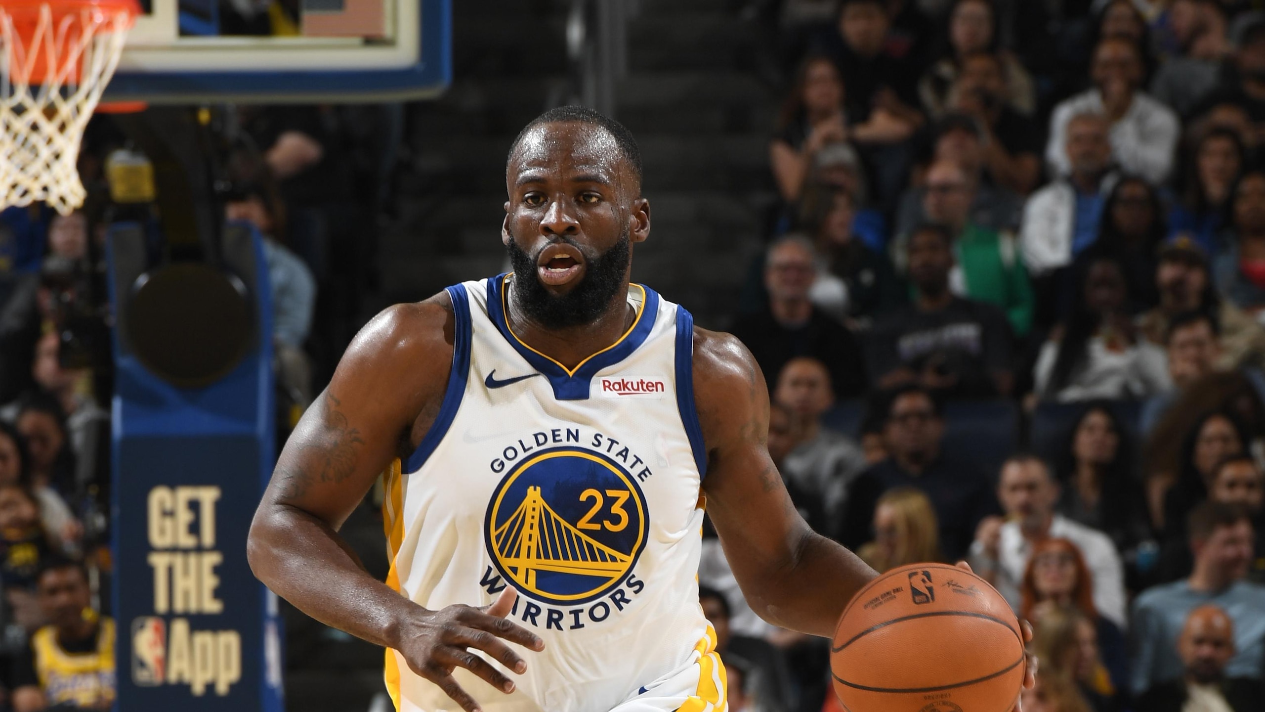 Los Angeles Lakers v Golden State Warriors
