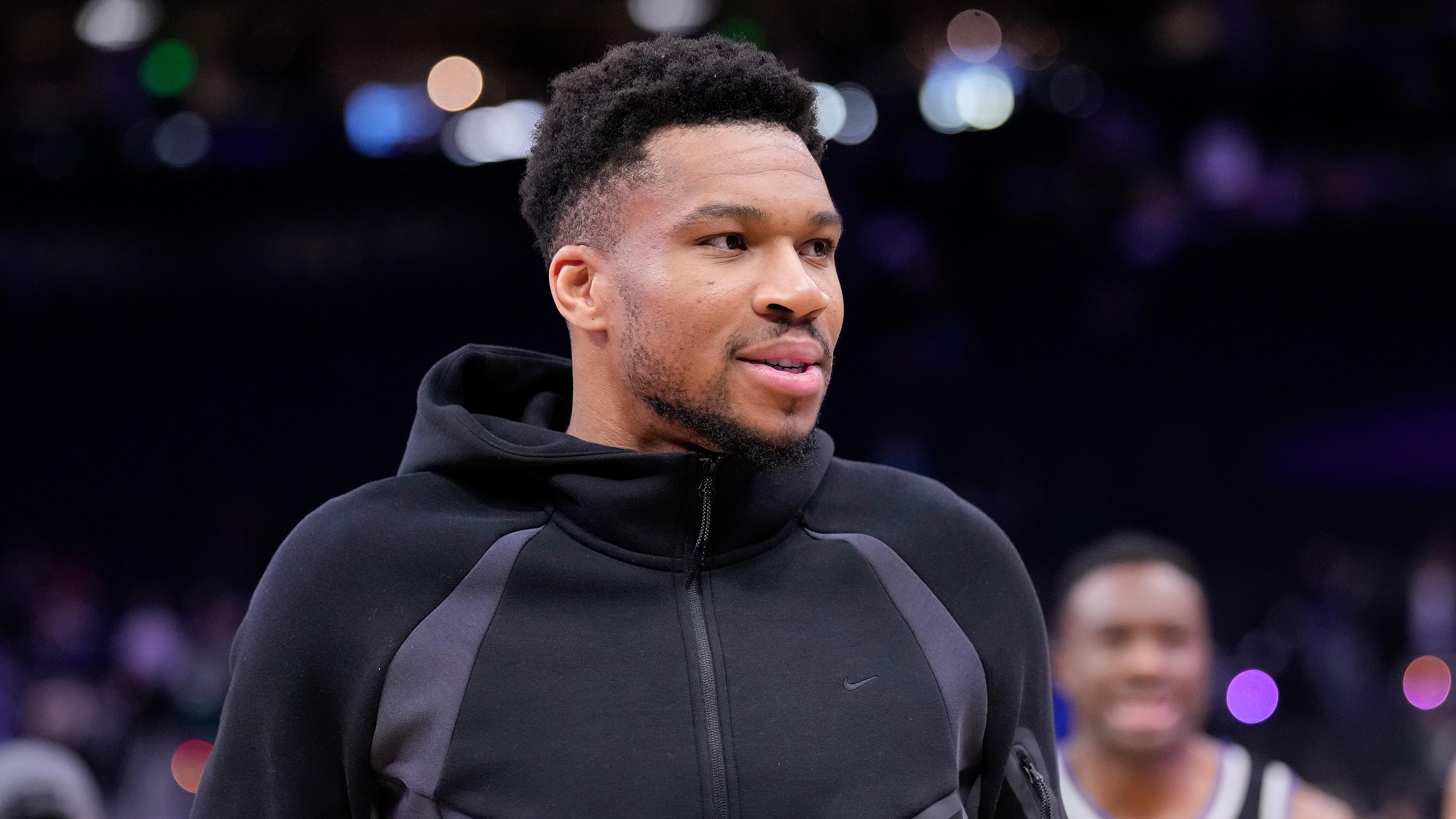 Memphis Grizzlies v Milwaukee Bucks