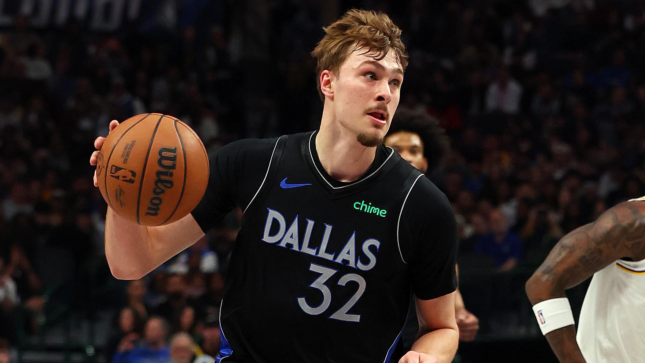 Los Angeles Lakers v Dallas Mavericks