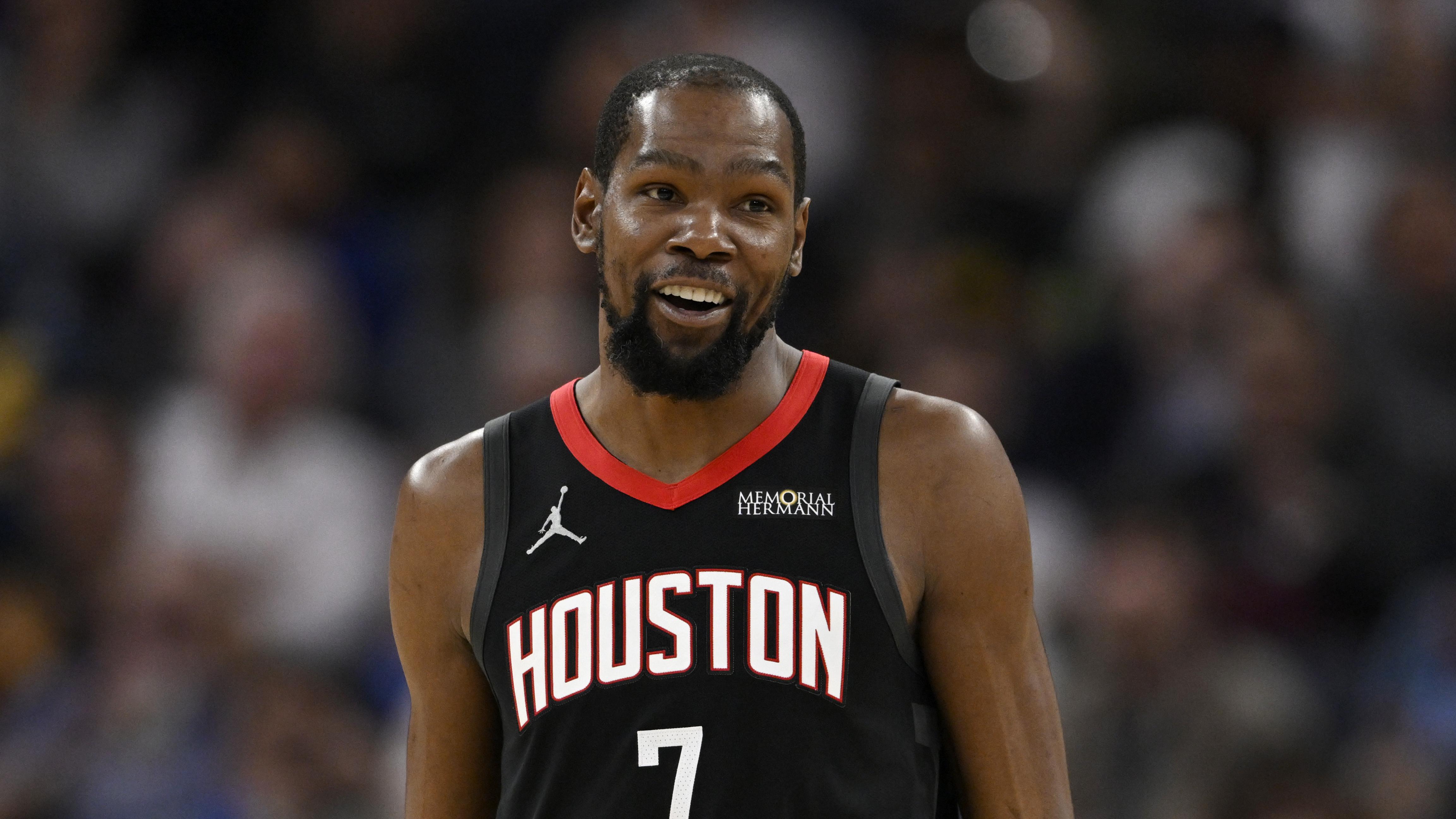 Houston Rockets v Golden State Warriors