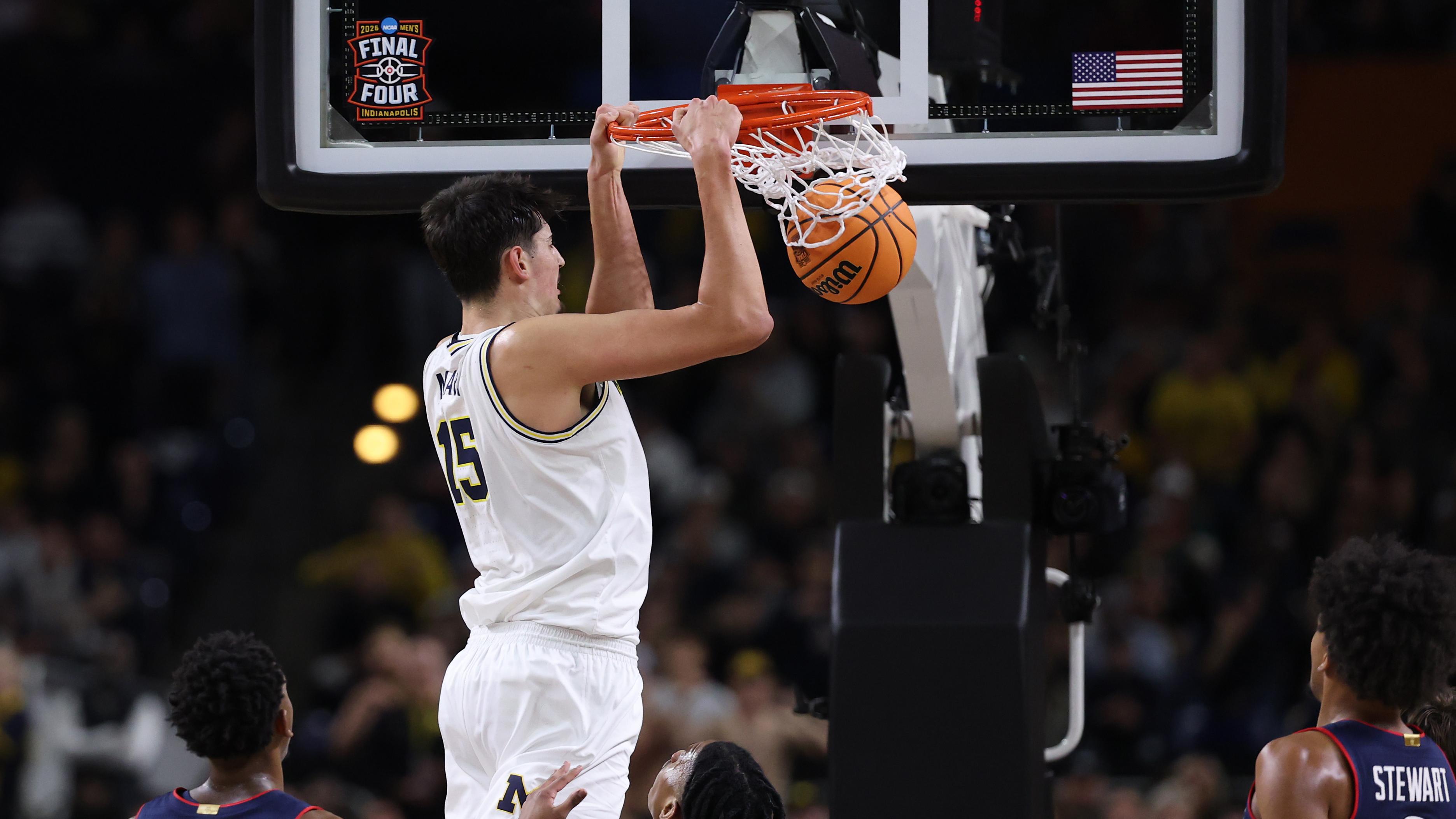 UConn v Michigan
