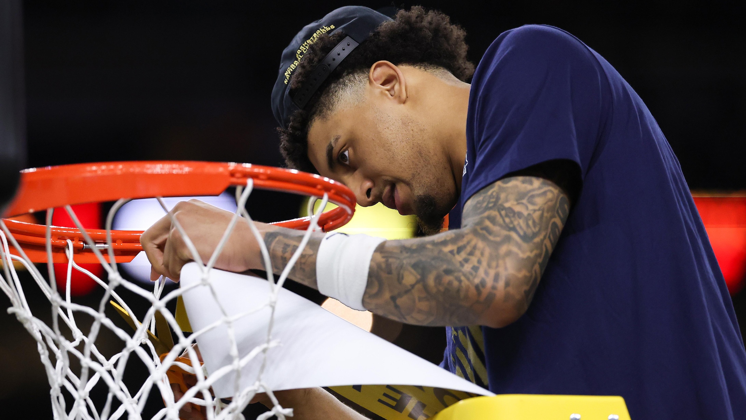 UConn v Michigan