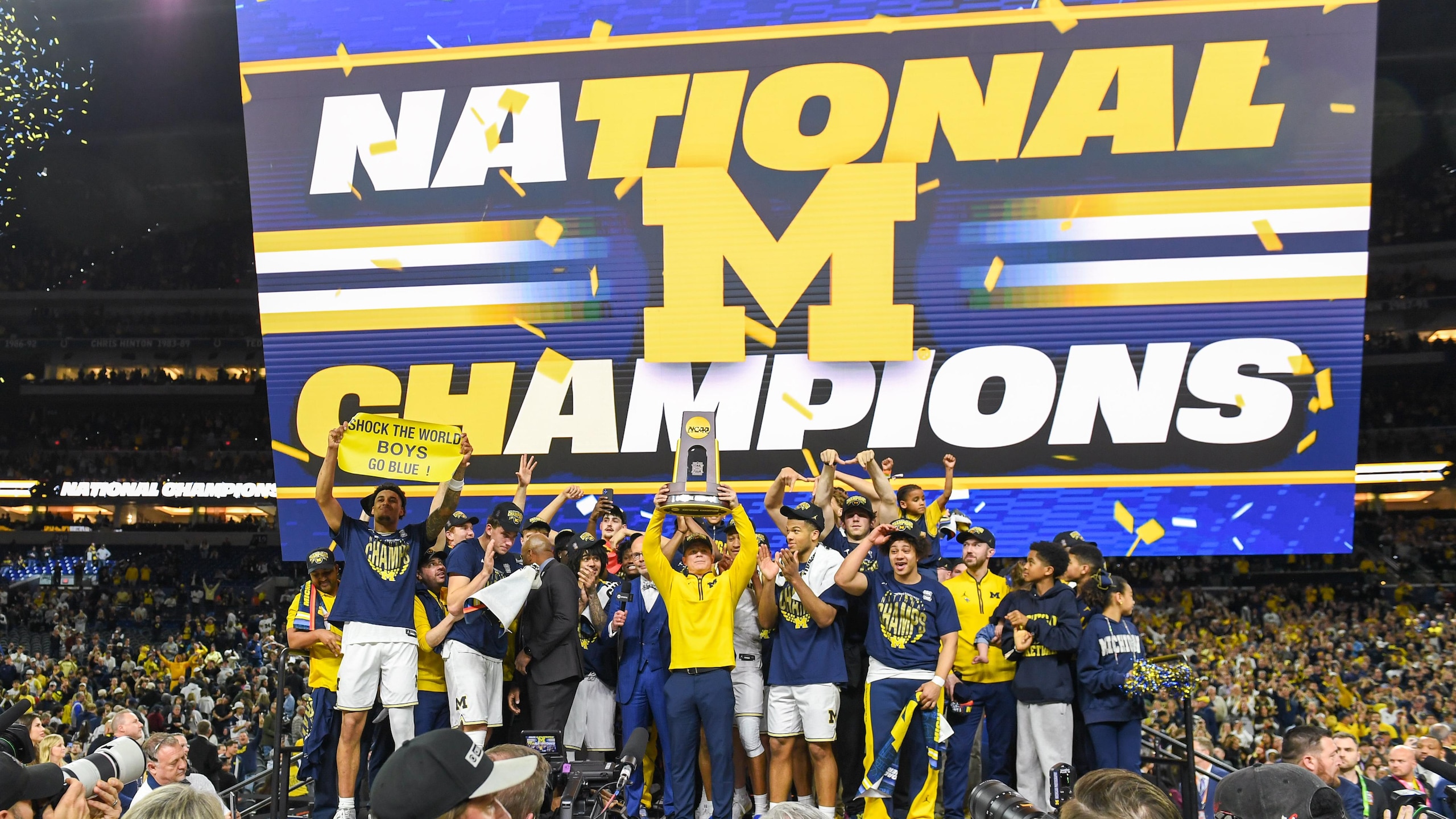 UConn v Michigan